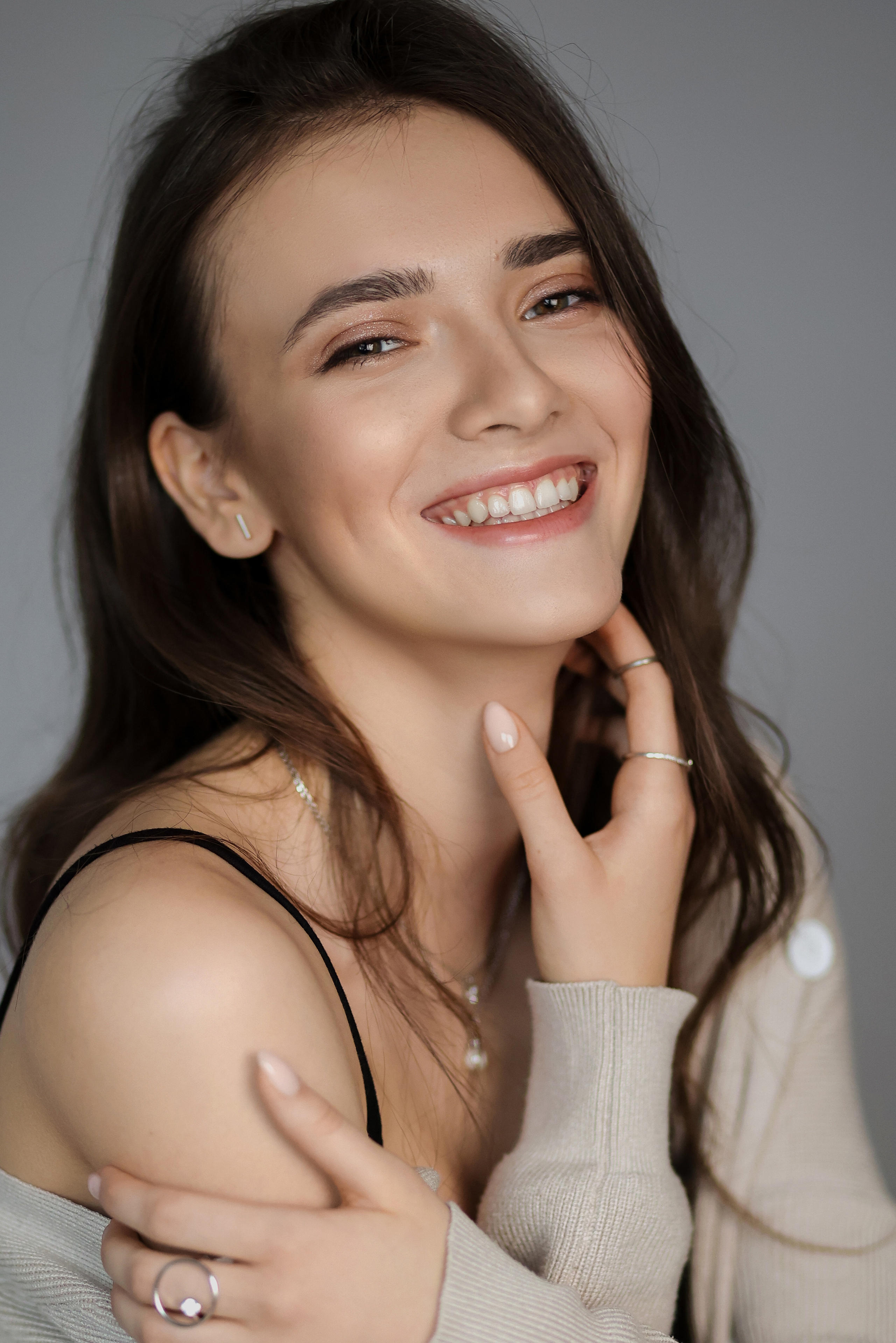 На сером фоне. Фотограф в Самаре Мальтеева Эльвира