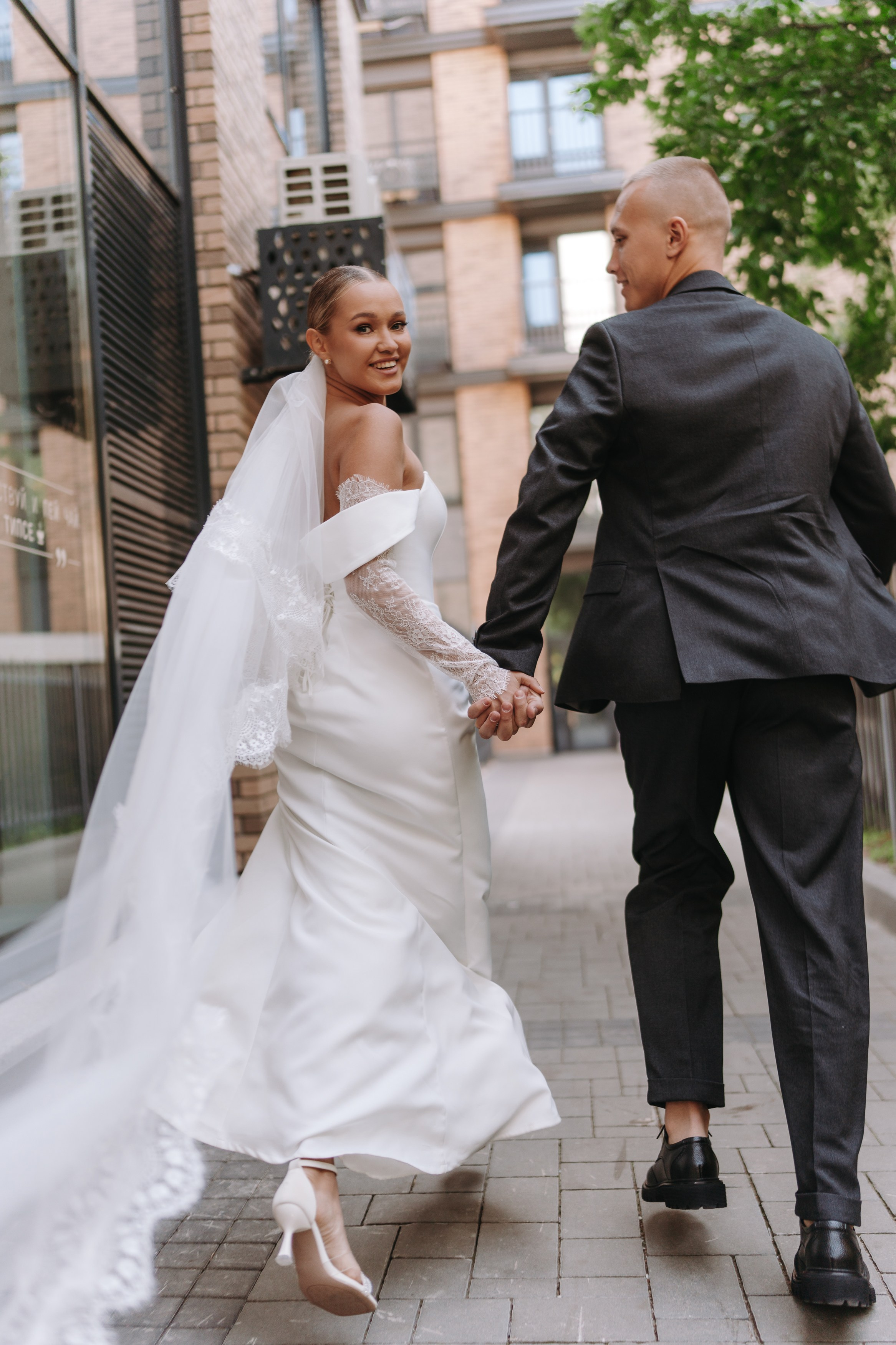 ШАТЕР ХОТИМ ЕДИМ, ВЕДУЩИЙ СИЯВУШ ШЕРМЕТЗАДЕ