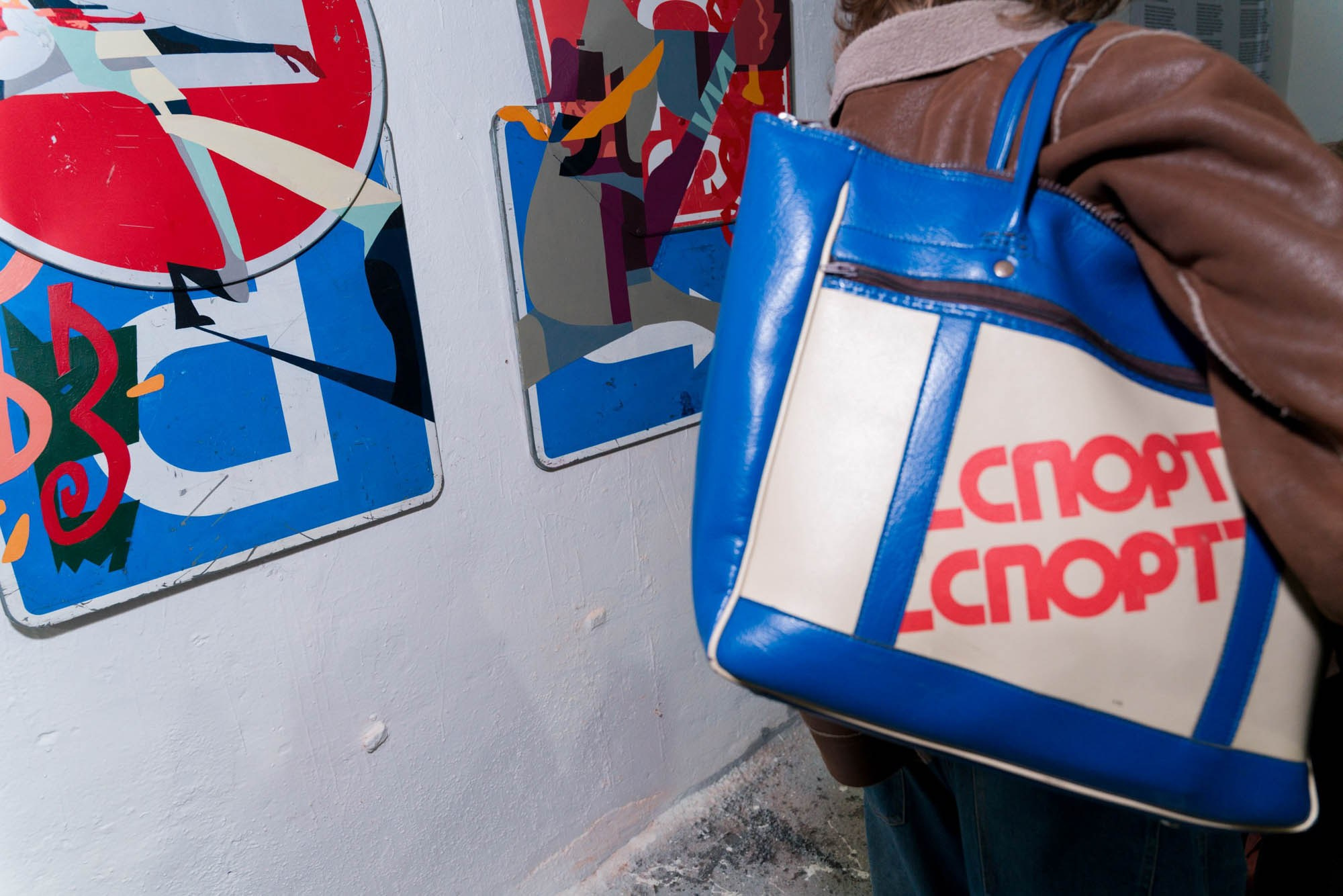 Вернисаж выставки Алексея Бархана @ 10.203. Фотограф Саша Оверчук