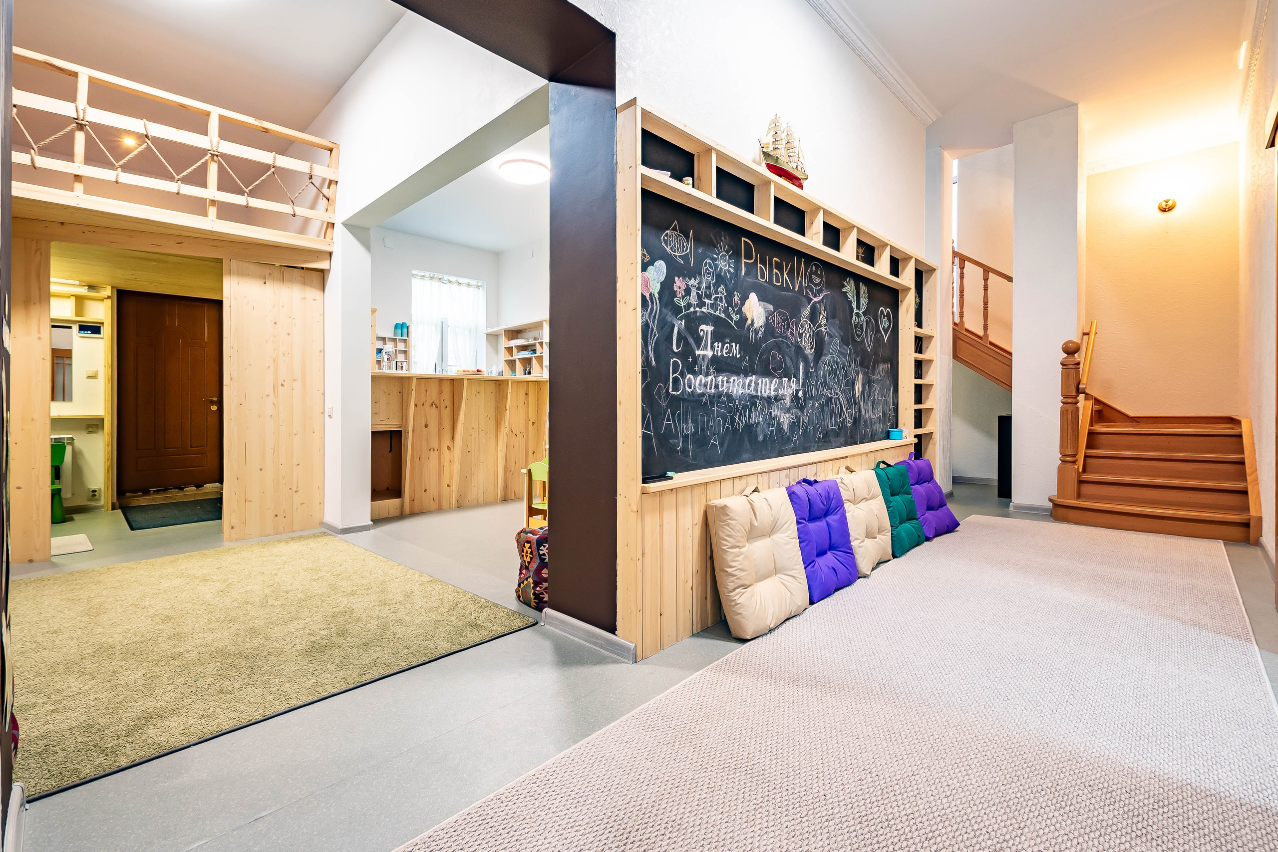 Интерьерная фотосъёмка коммерческой недвижимости для Бизнеса (для вашего сайта, для Яндекс карт и других онлайн каталогов). Интерьерный & Репортажный фотограф Озеров Денис, г. Москва