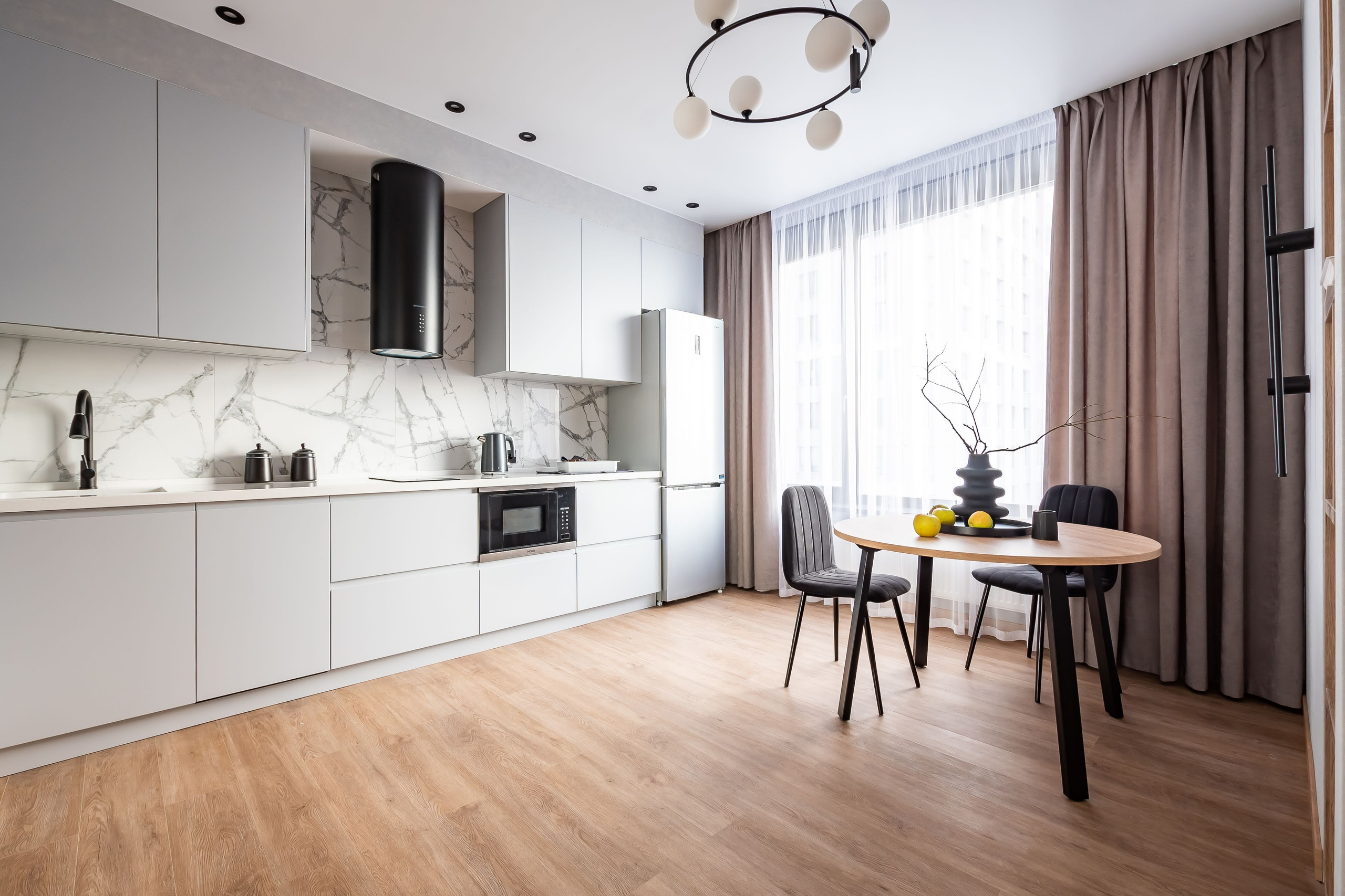 Интерьерная фотосъемка малогабаритной студии в Москве и Подмосковье. 