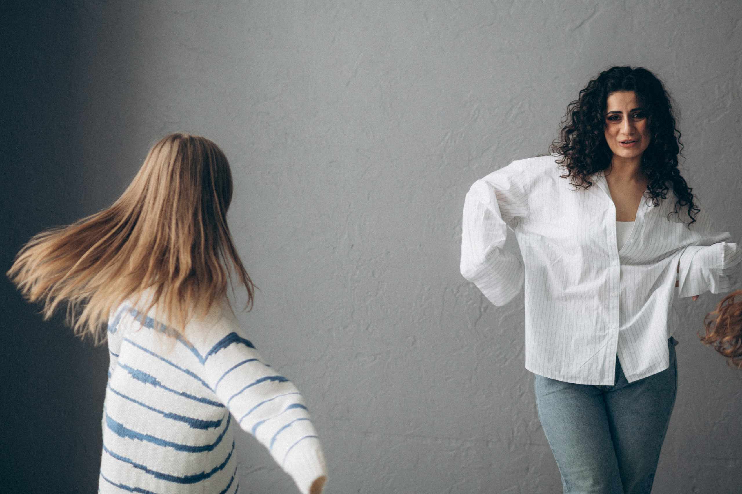 МИА, МАЙЯ, ЛЕНА. Семейная фотосессия. Настоящие портреты и истории