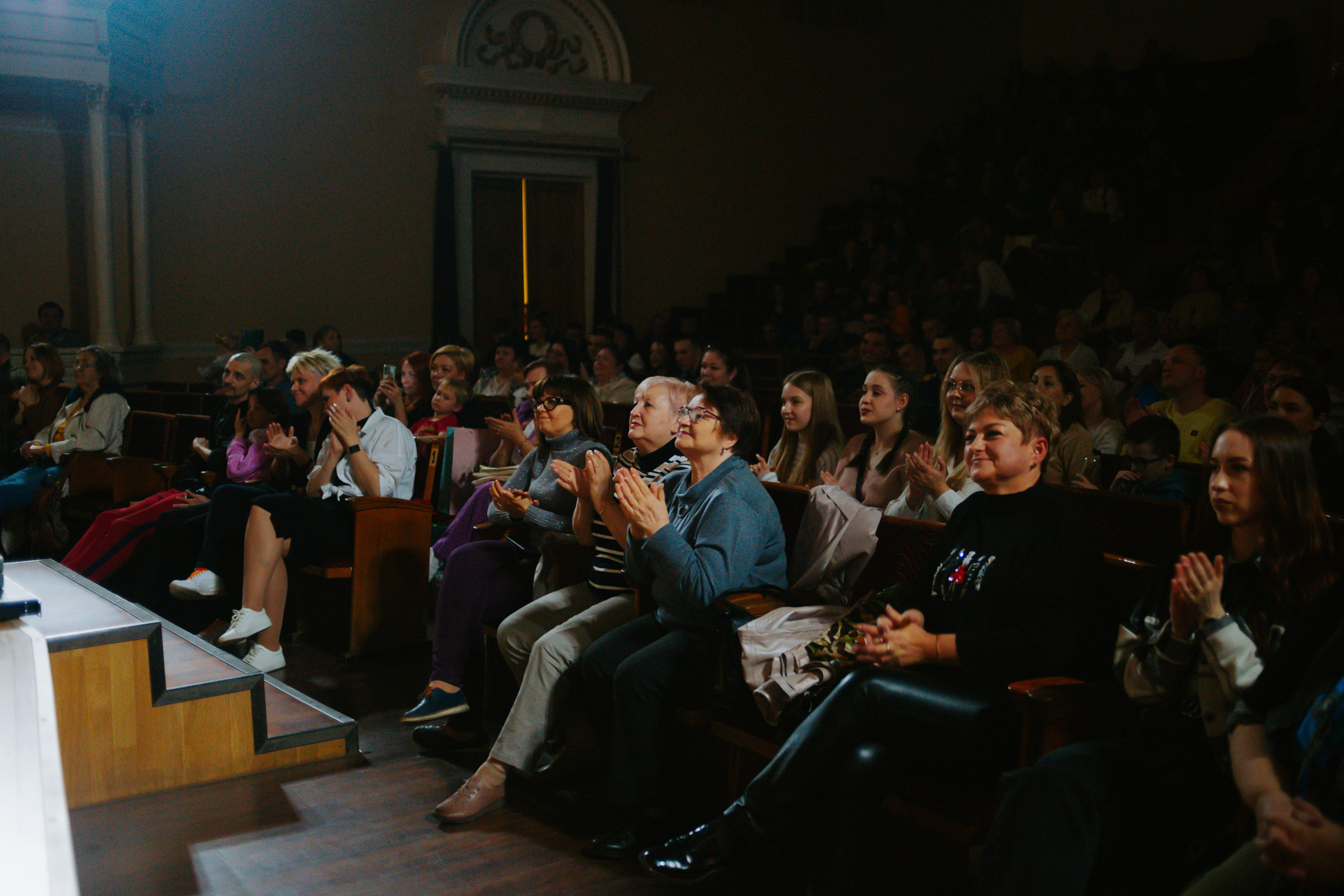 «Уральский сувенир». Концерт танцевальной студии. Фотограф в Челябинске Ополихина Анна