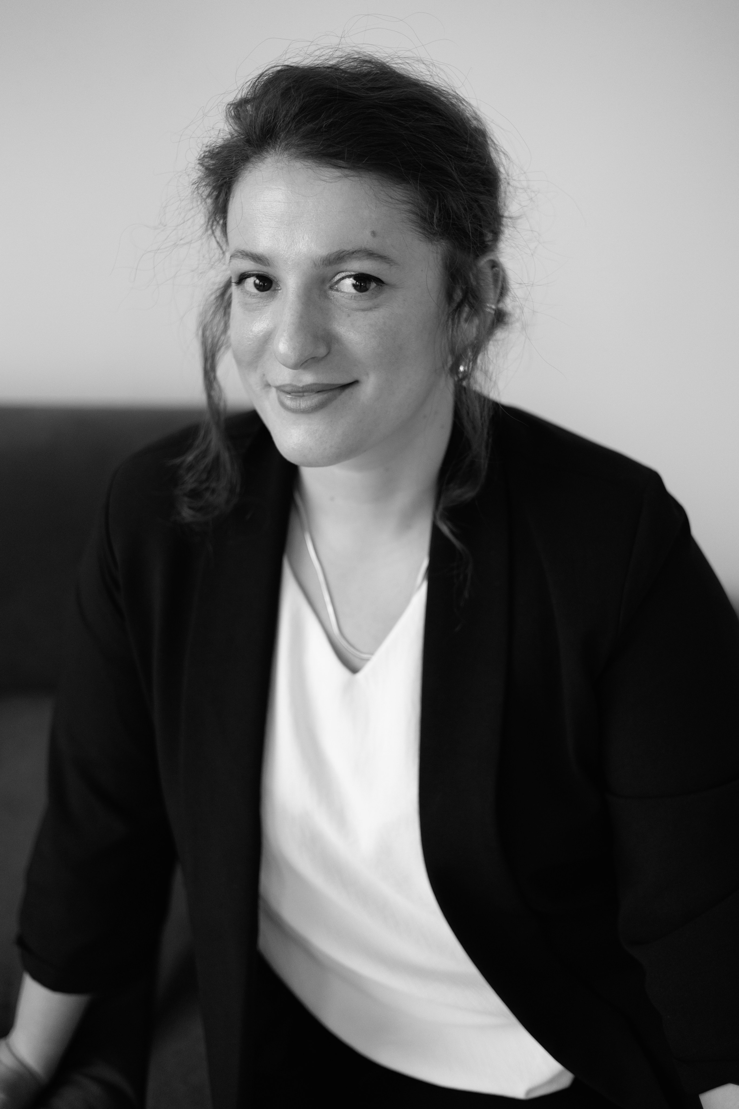 Контент-съемка для социальных сетей мастера перманентного макияжа. Кизя Мисриева — фотограф: плёнка, цифра. Москва и не только