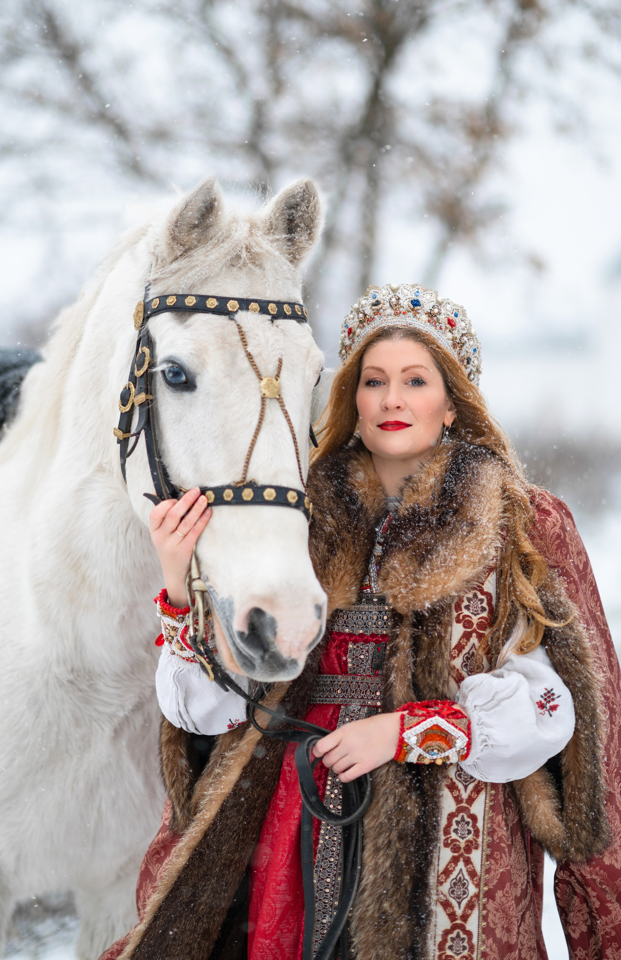 Контакты. Конный фотограф в Саратове Юлия Иванова