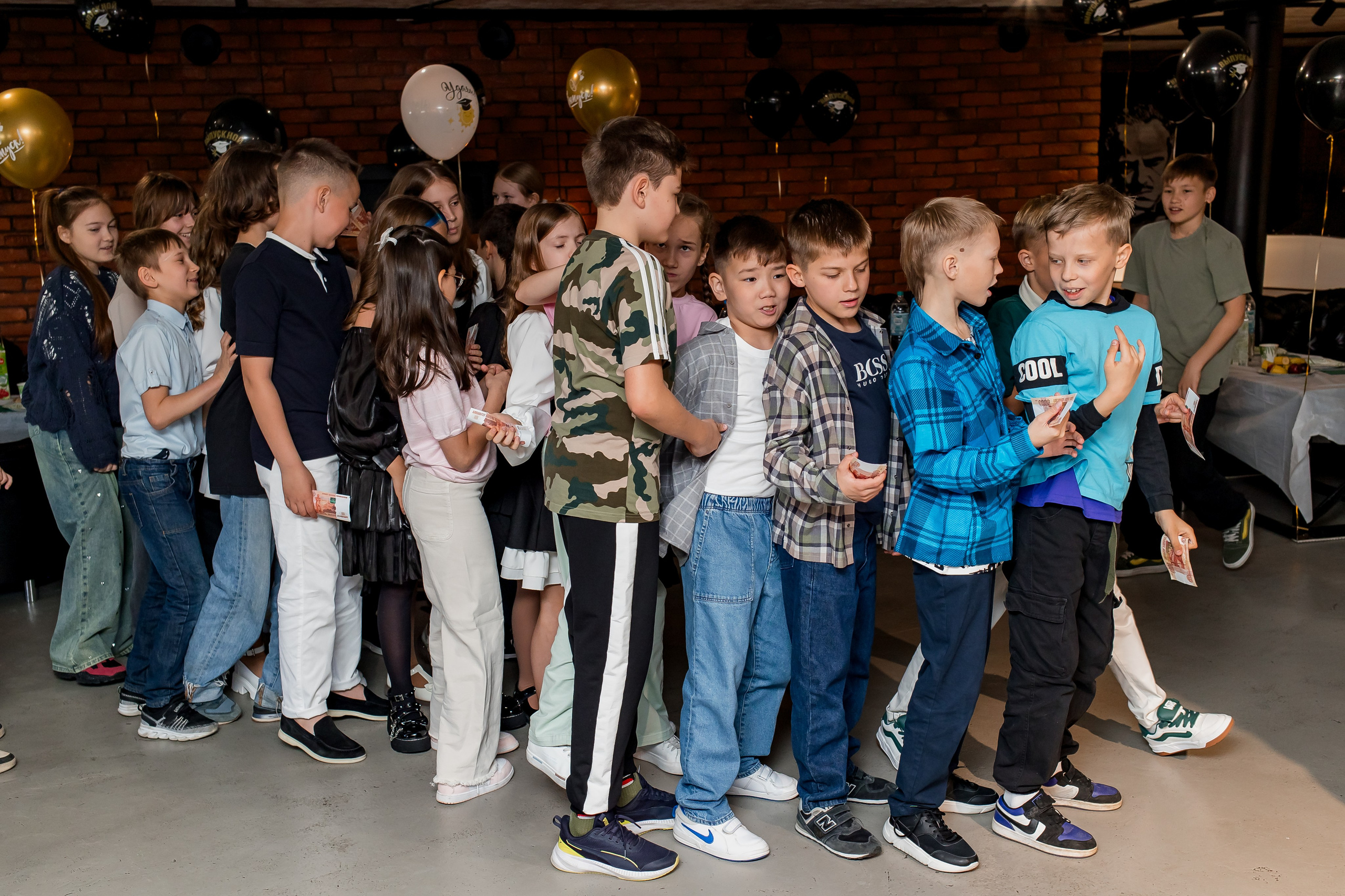 Выпускной 4 класс. Фотограф в Москве Авдеева Мария