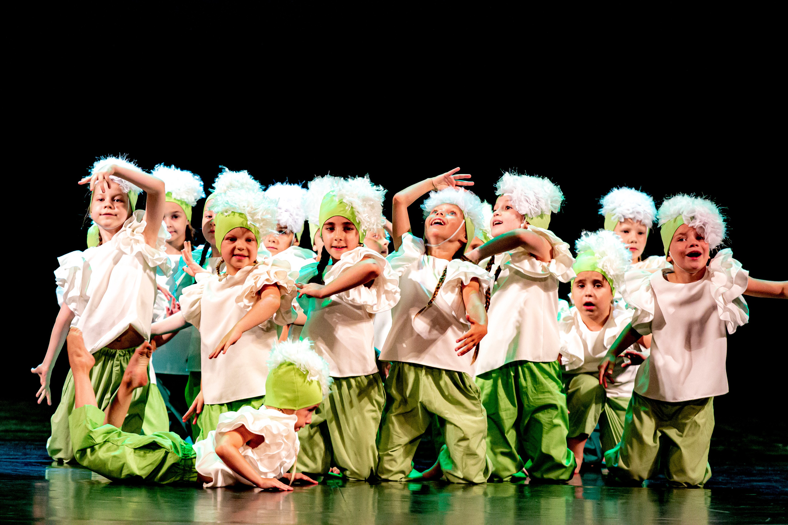 ОТЧЕТНЫЙ КОНЦЕРТ ХОРЕОГРАФИЧЕСКОЙ ШКОЛЫ НИКА. Фотограф в Сочи Юрий Шептаев