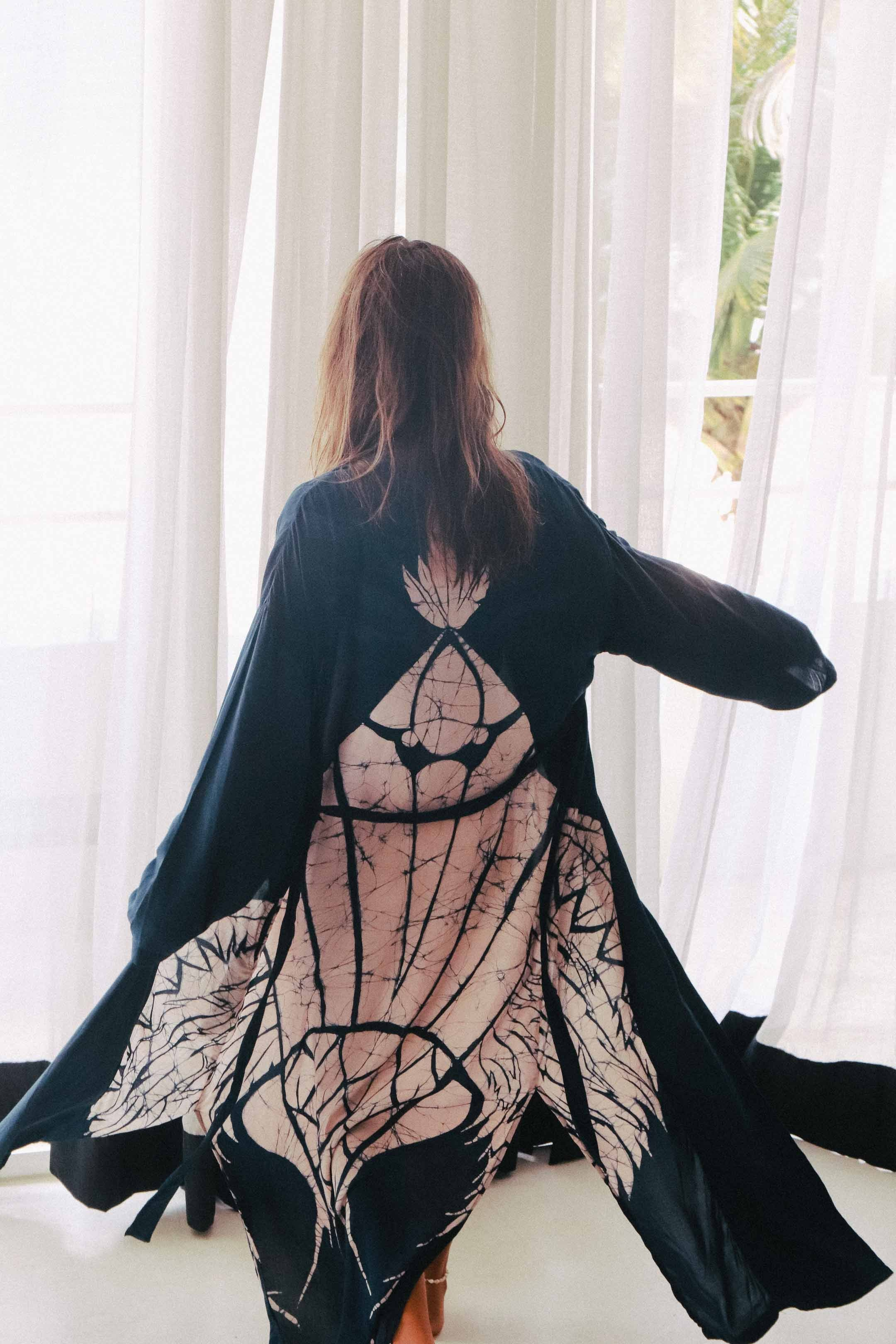 Коллекция спортивной одежды и купальников. Фотограф на Шри-Ланке