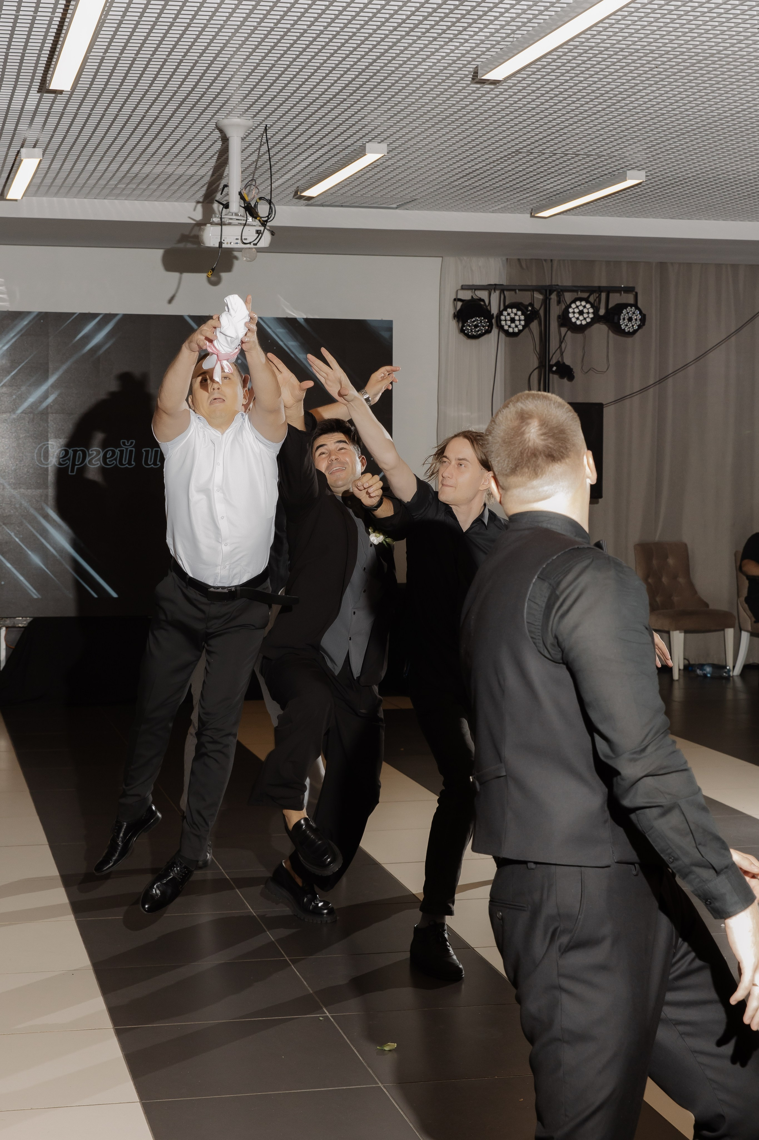 Сережа и Ира свадьба в загородном комплексе Косарги. СВАДЕБНЫЙ ФОТОГРАФ ЧЕЛЯБИНСК