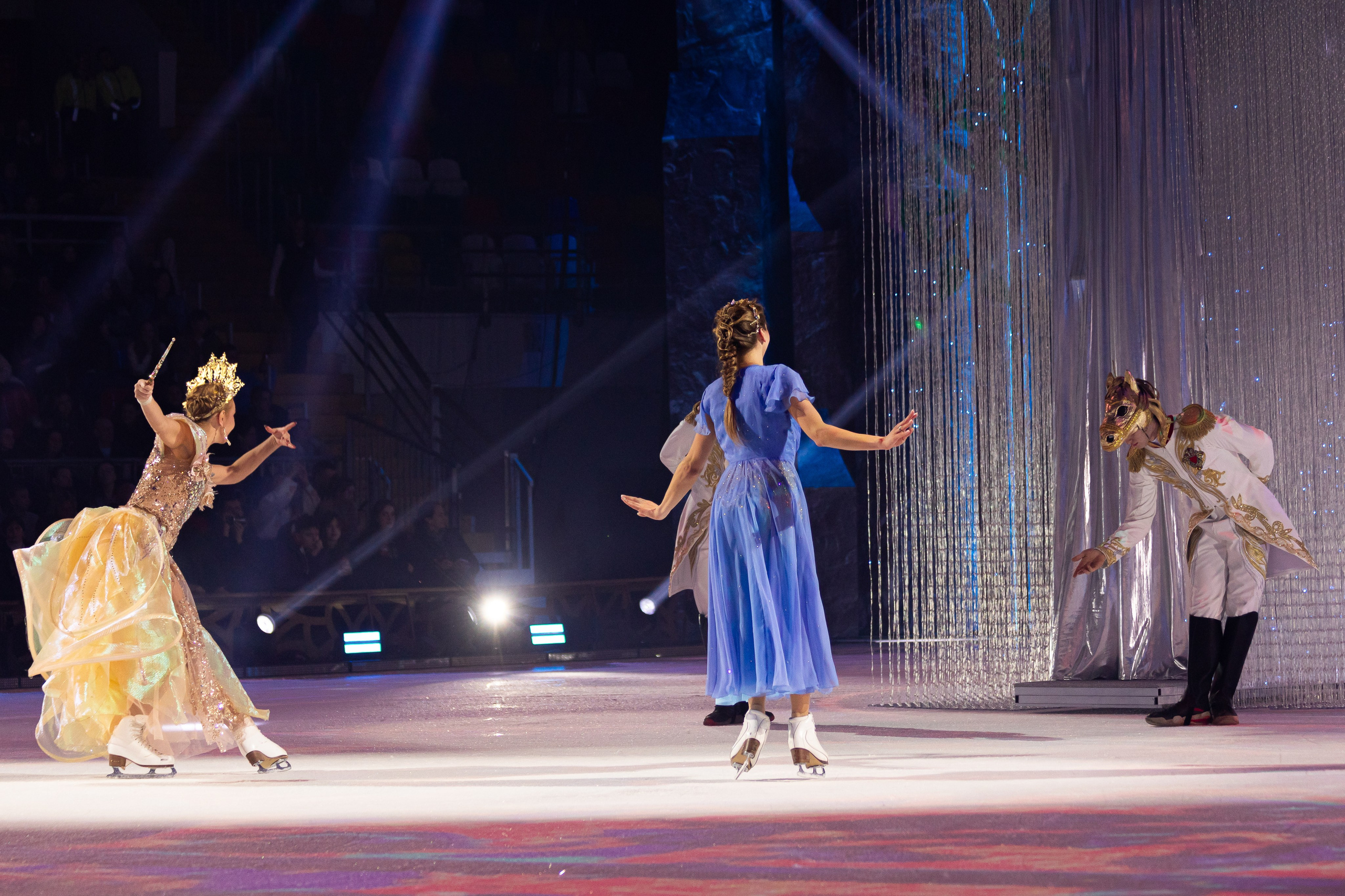Ледовое шоу Татьяны Навки — «Золушка». Спортивный фотограф — Никита