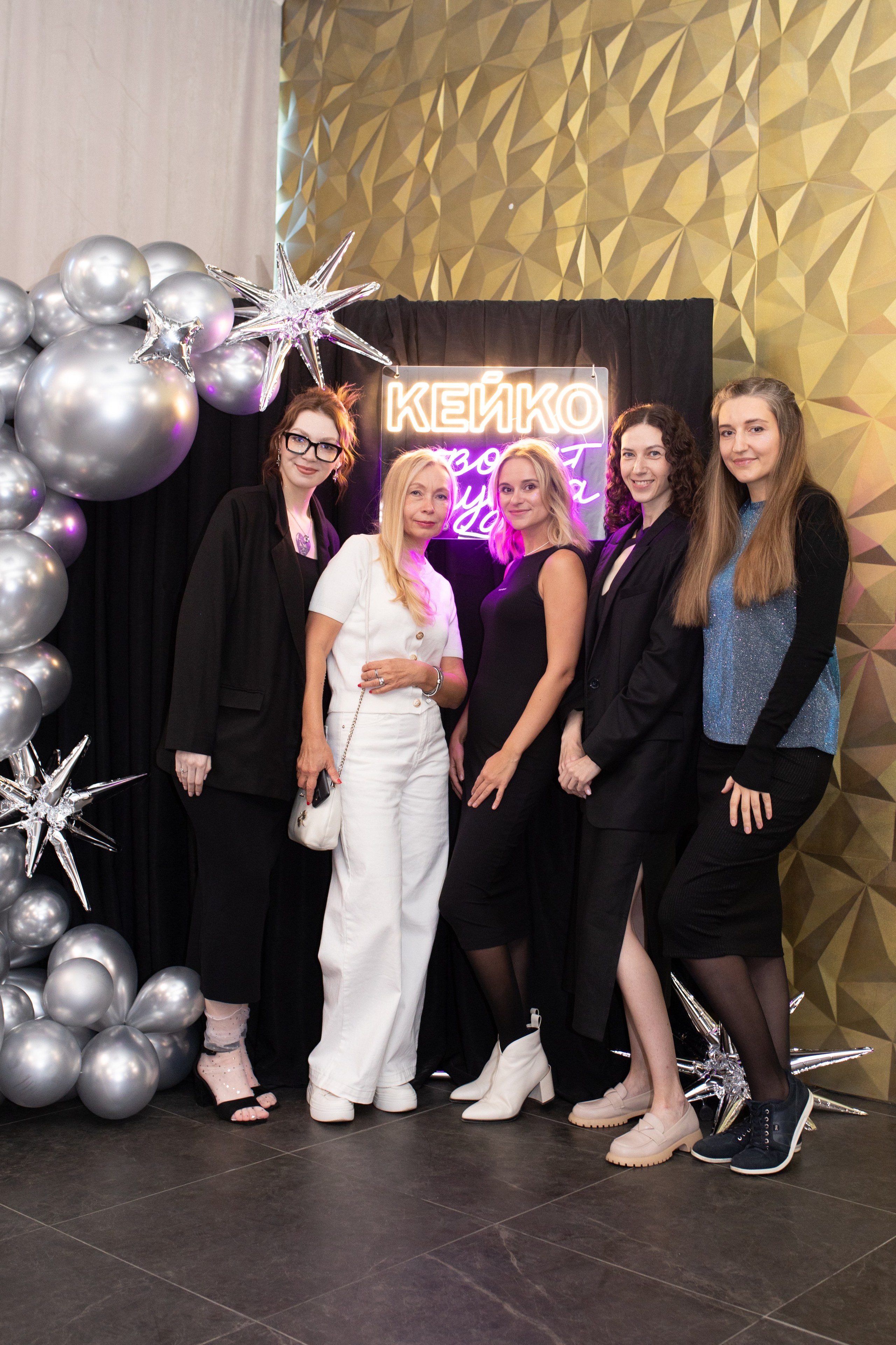 Корпоратив «Кейко» онлайн-школы обучения кондитеров. Фотограф в Новосибирске Ася Зверева