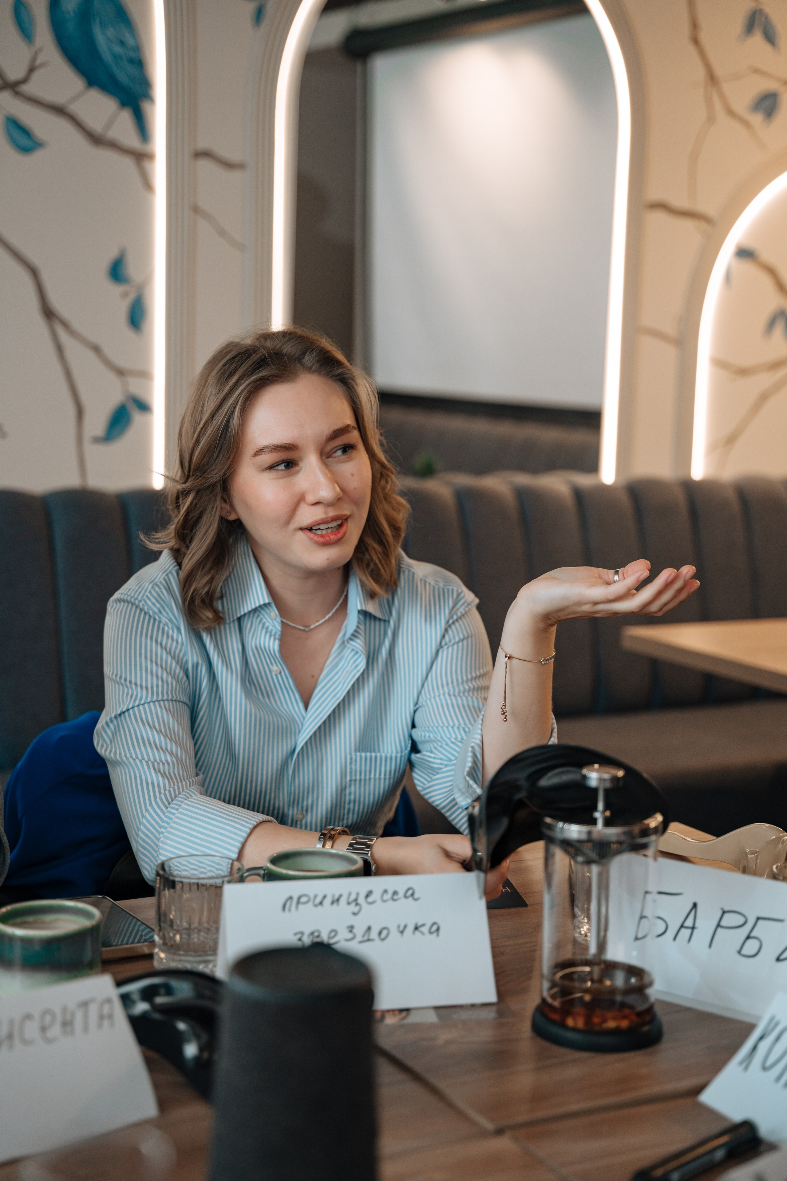 Мафия. Бар FINCH. ЖЕНСКИЙ КЛУБ LAXMI. Портретный фотограф в Санкт-Петербурге Дмитриева Наталия