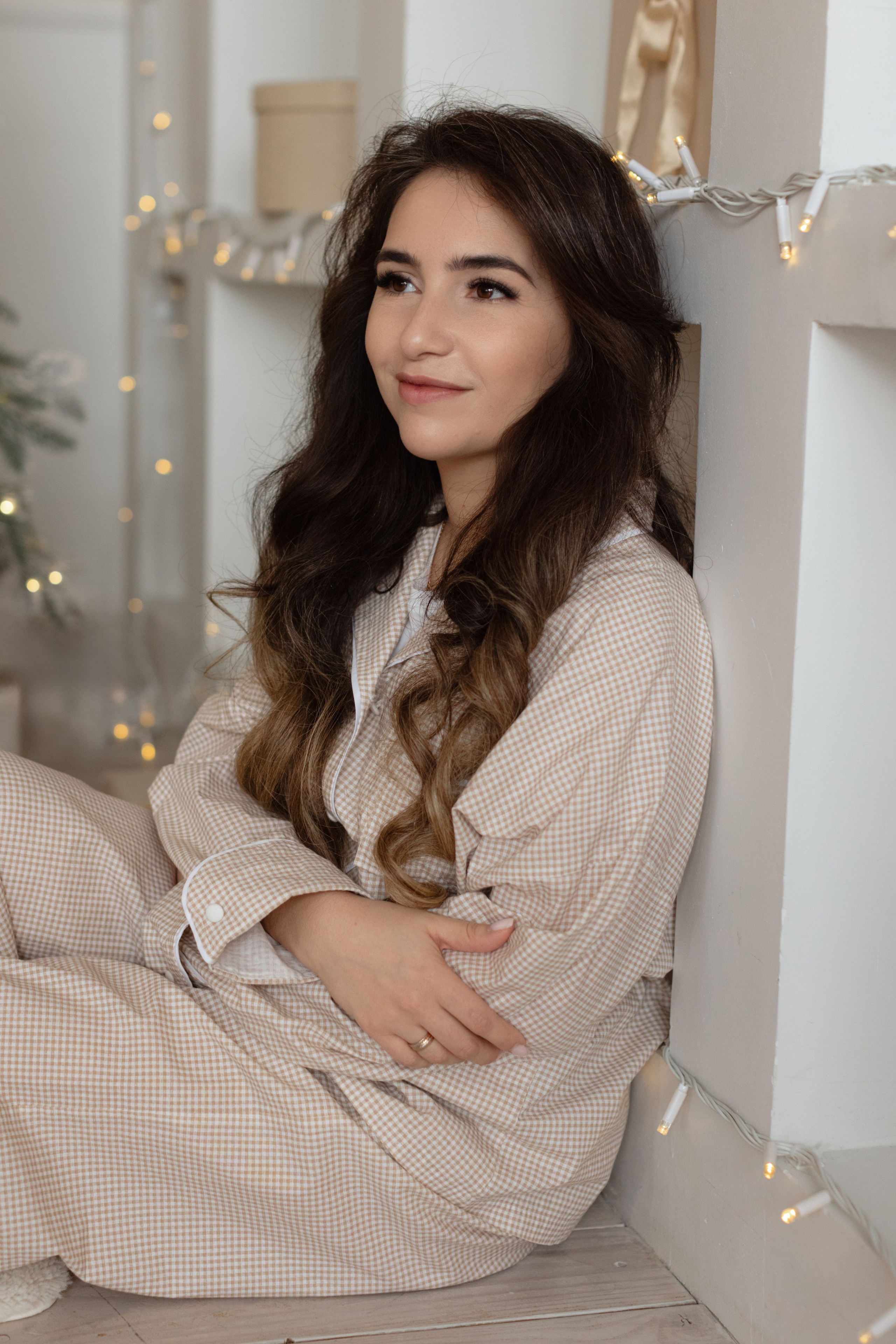 Новогодняя съемка в Историях (Большой зал). Фотограф беременности и новорожденных в Красноярске Вета Ланская