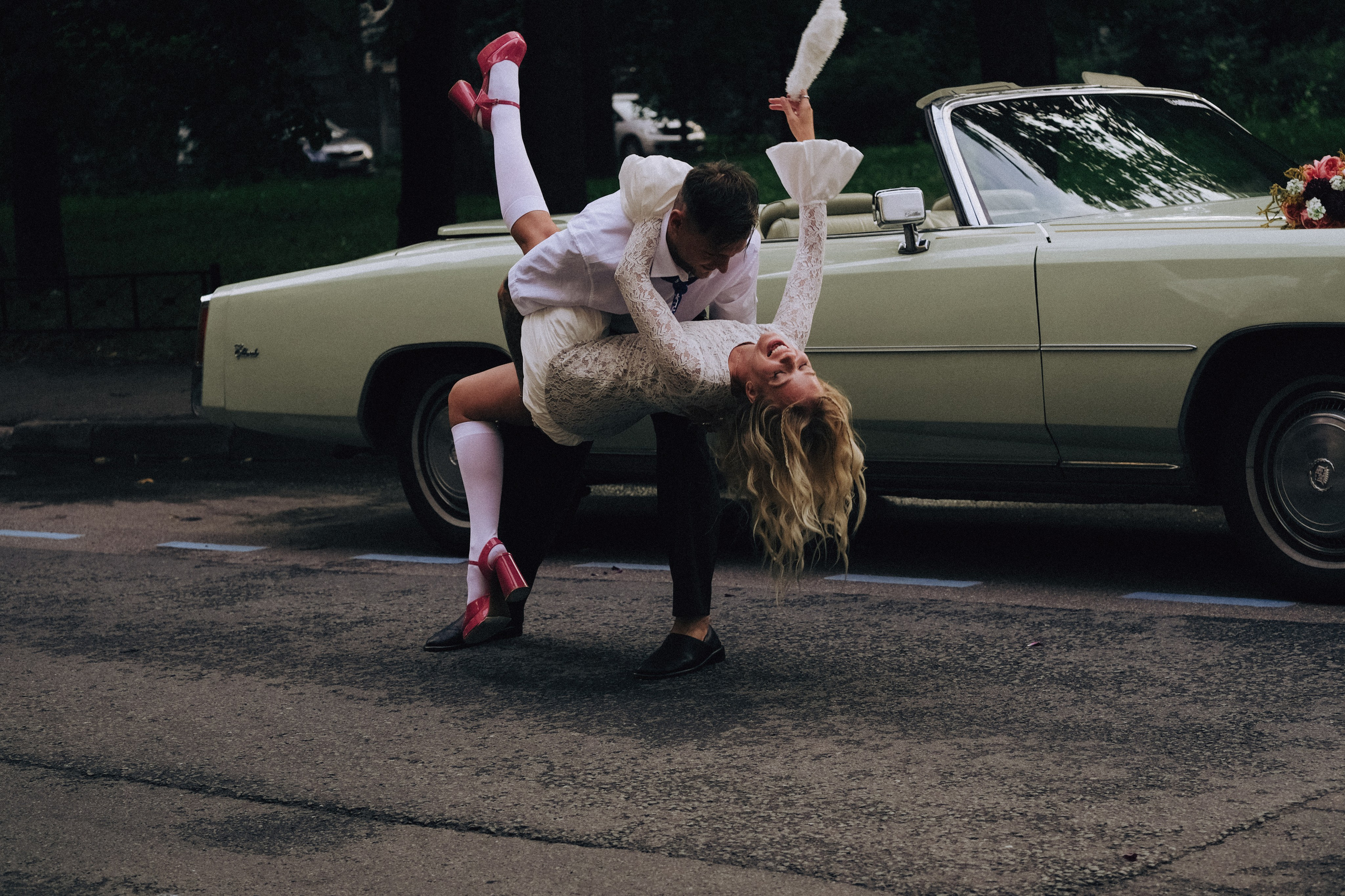СВАДЕБНАЯ СЬЕМКА С КАБРИОЛЕТОМ В САНТК-ПЕТЕРБУРГЕ НА ПЕТРОГРАДКЕ В ОТЕЛЕ ПАНОРАМИКА. Профессиональный фотограф, Санкт-Петербург — Виктория Богомолова