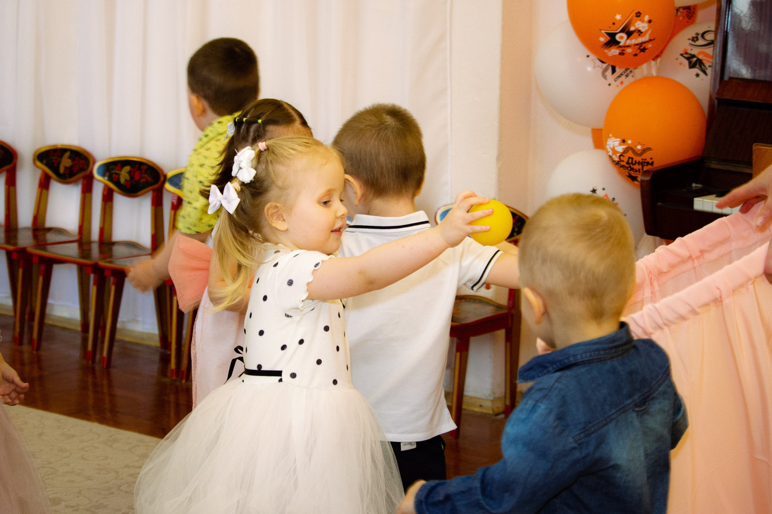 Утренник в яслях. Фотограф Великий Новгород Татьяна Чиглинцева