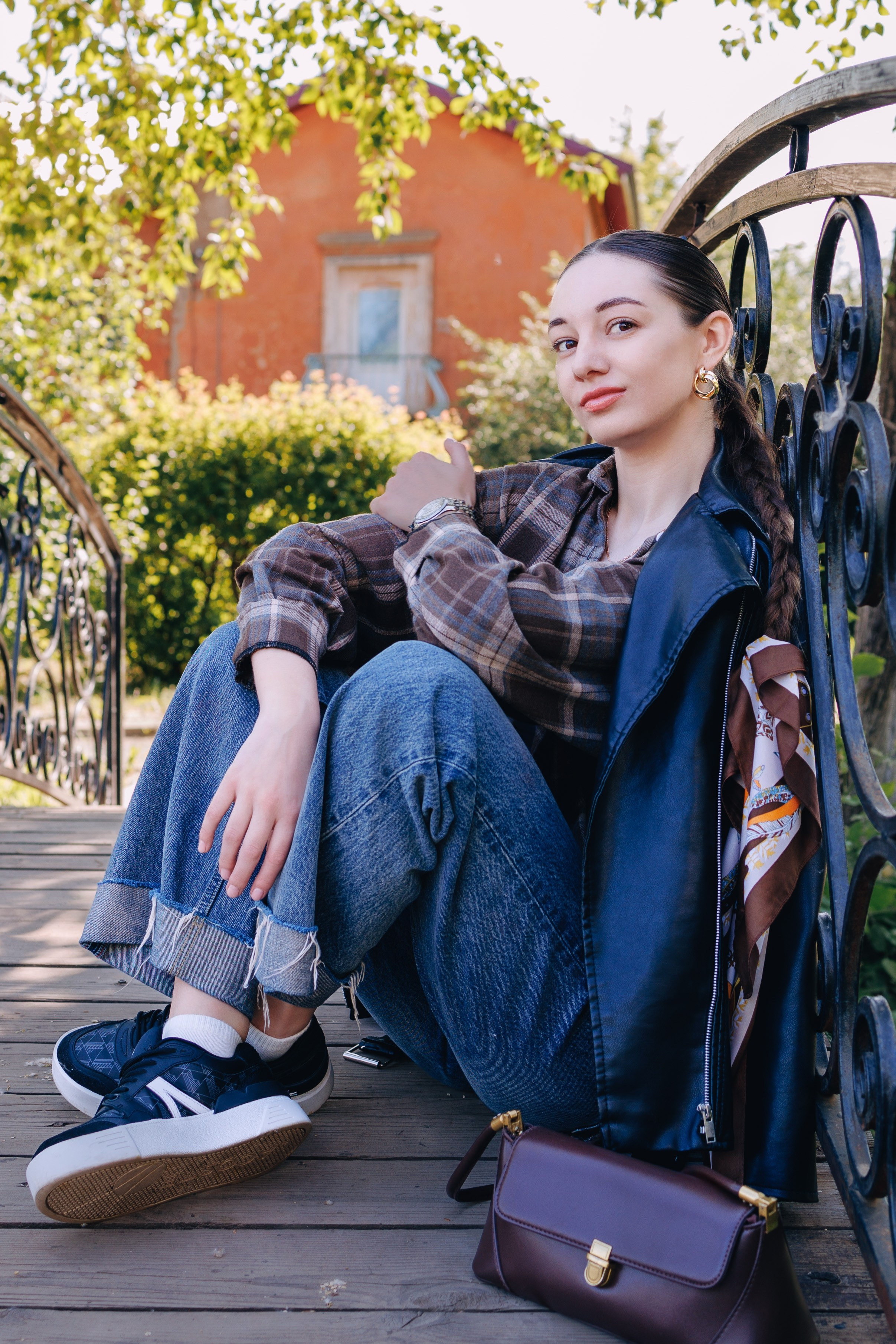 Городская индивидуальная фотосессия в Медногорске. Фотограф Медногорск Кувандык Оксана Шерехода свадебные, семейные, индивидуальные, школьные фотосессии. Печать фотоальбомов