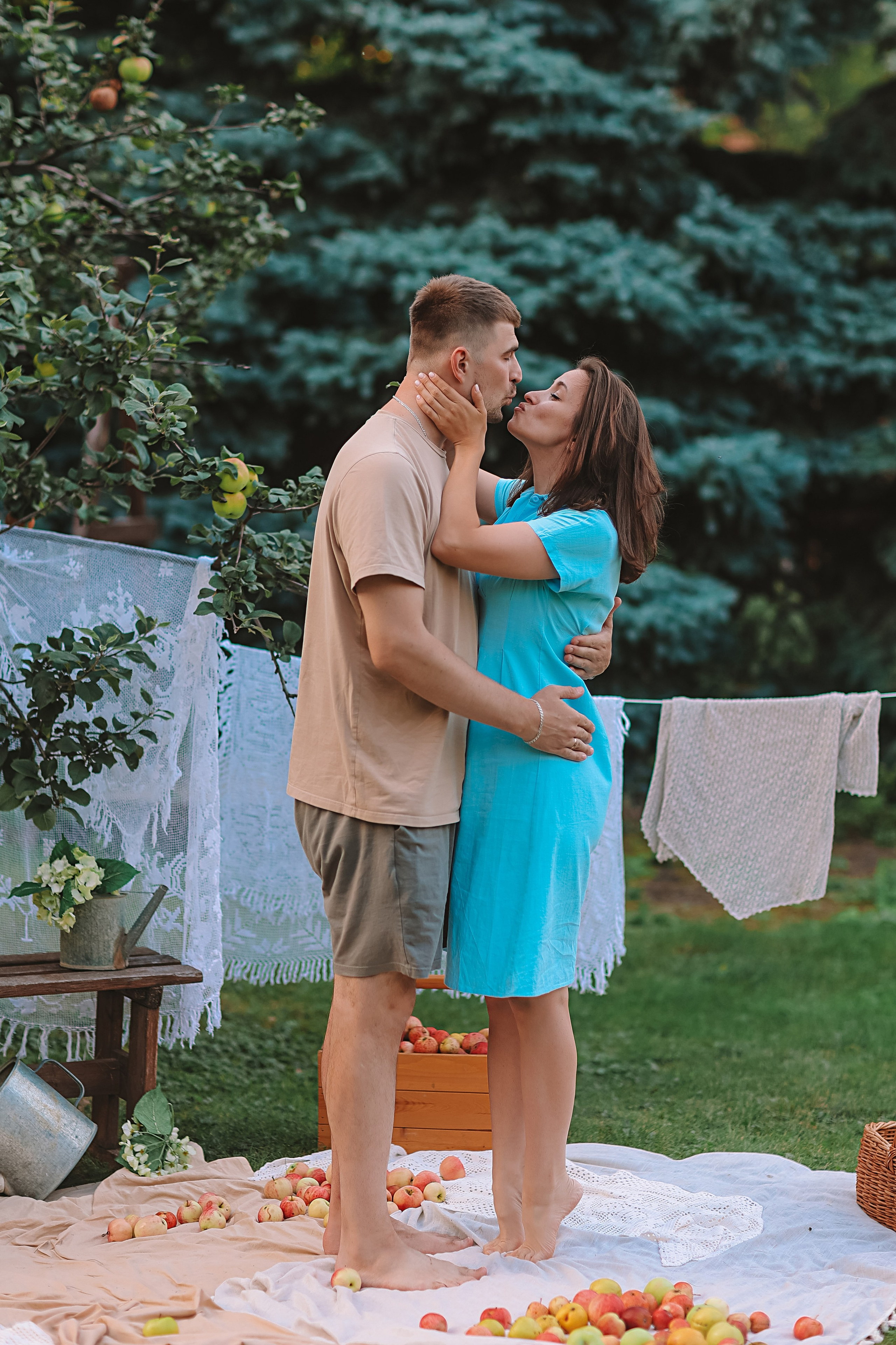 Яблоки. Семейный фотограф Тюмень, фотограф на роды Салмина Мария