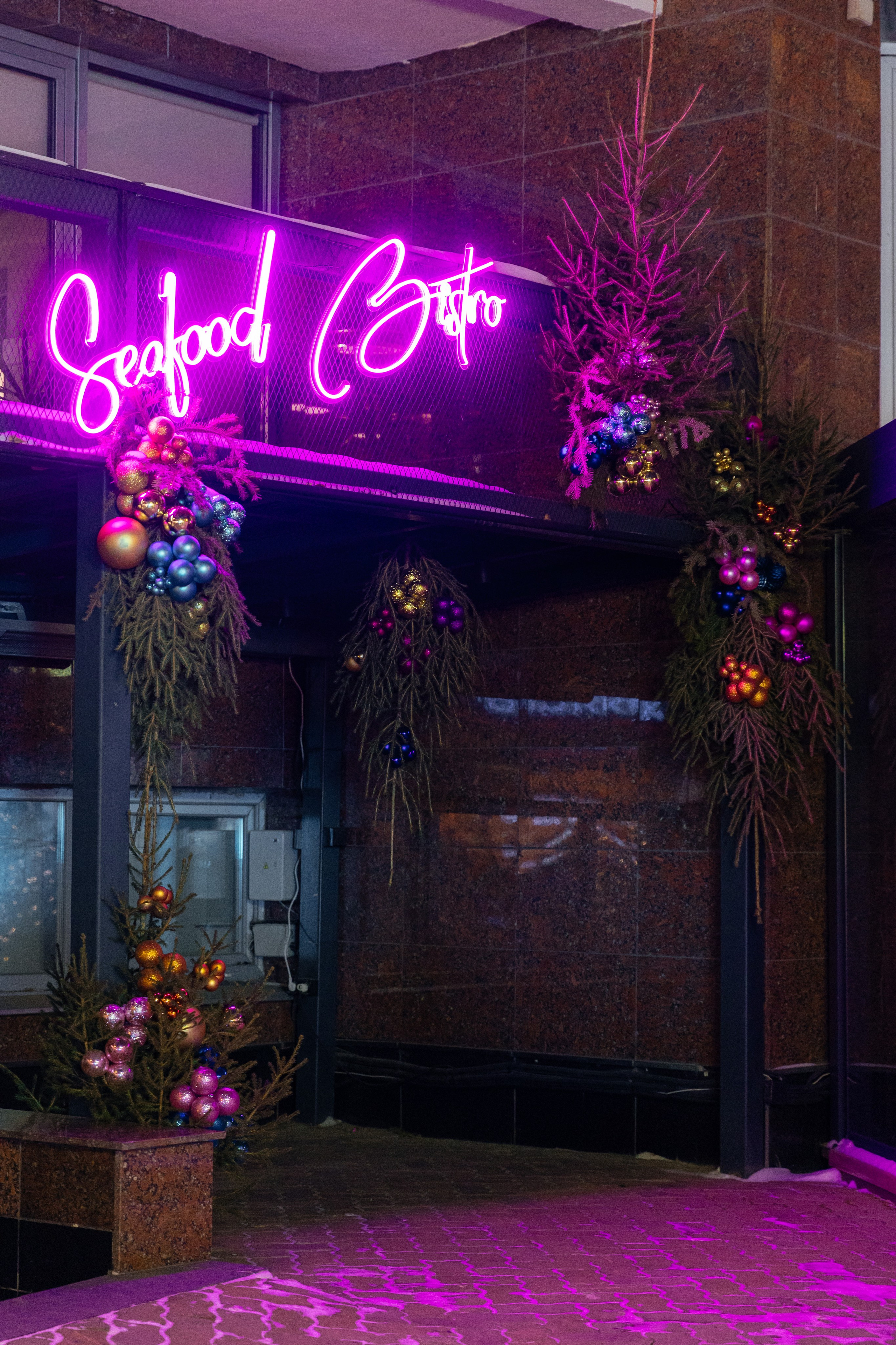 Новогоднее оформление ресторанов. Фотограф для бизнеса Константин Брусницын в Екатеринбурге