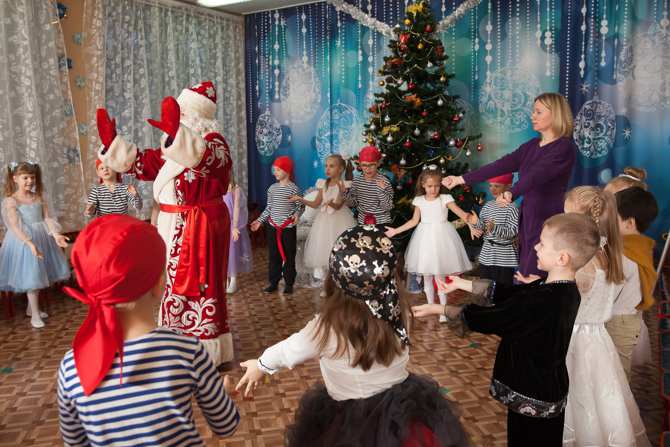 Новый Год 1508. Выпускные альбомы Москва. Фотограф Шукурова Кристина