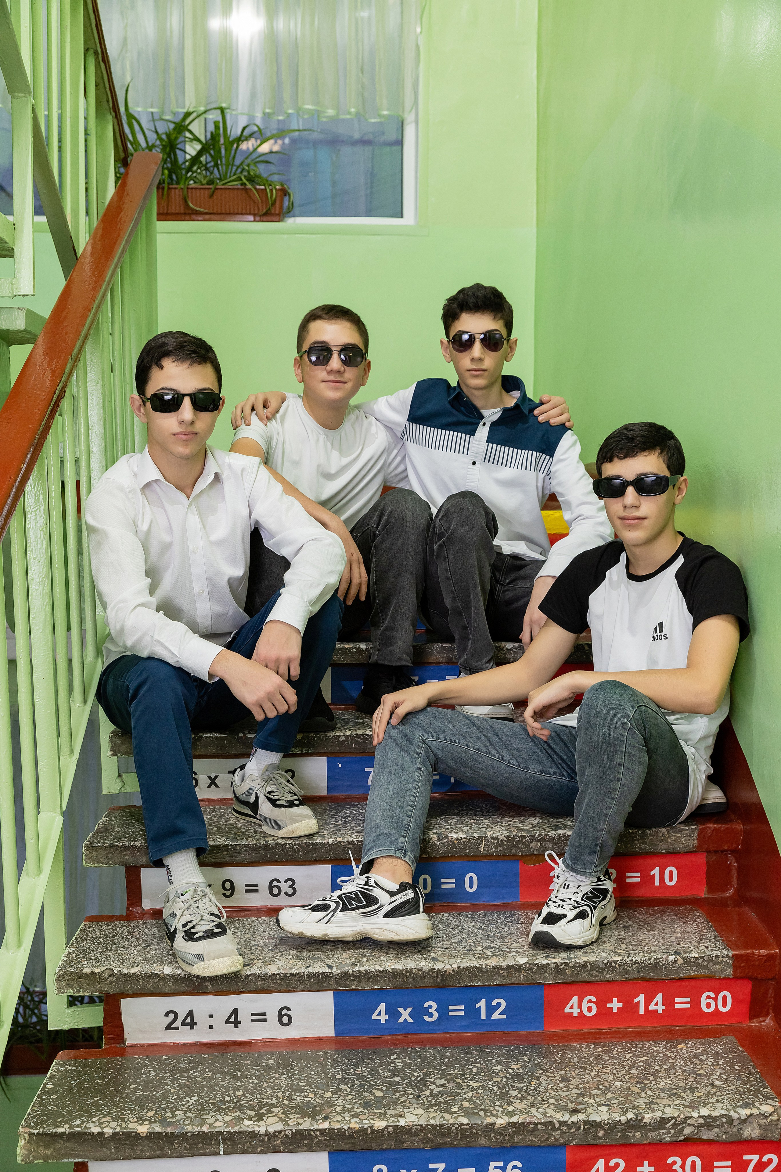 Примеры фото СТАРШИЕ КЛАССЫ. Фотограф Радужный ХМАО, Школьный фотограф, семейный фотограф, выпускной альбом