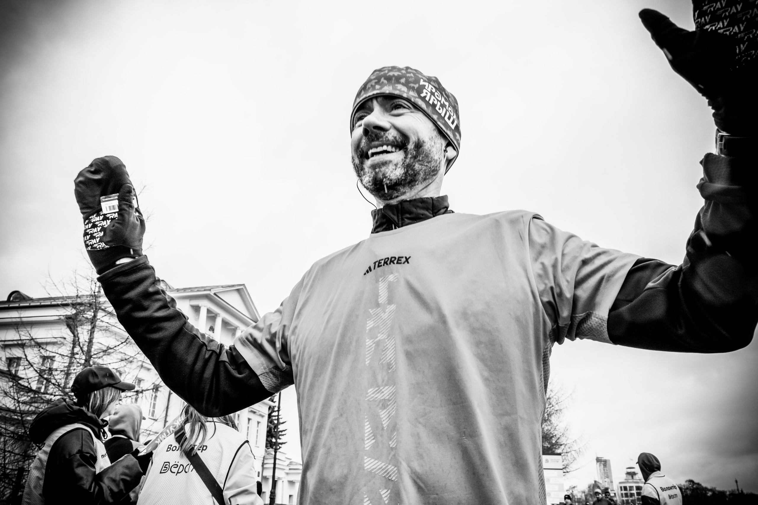 Слава где фотки?