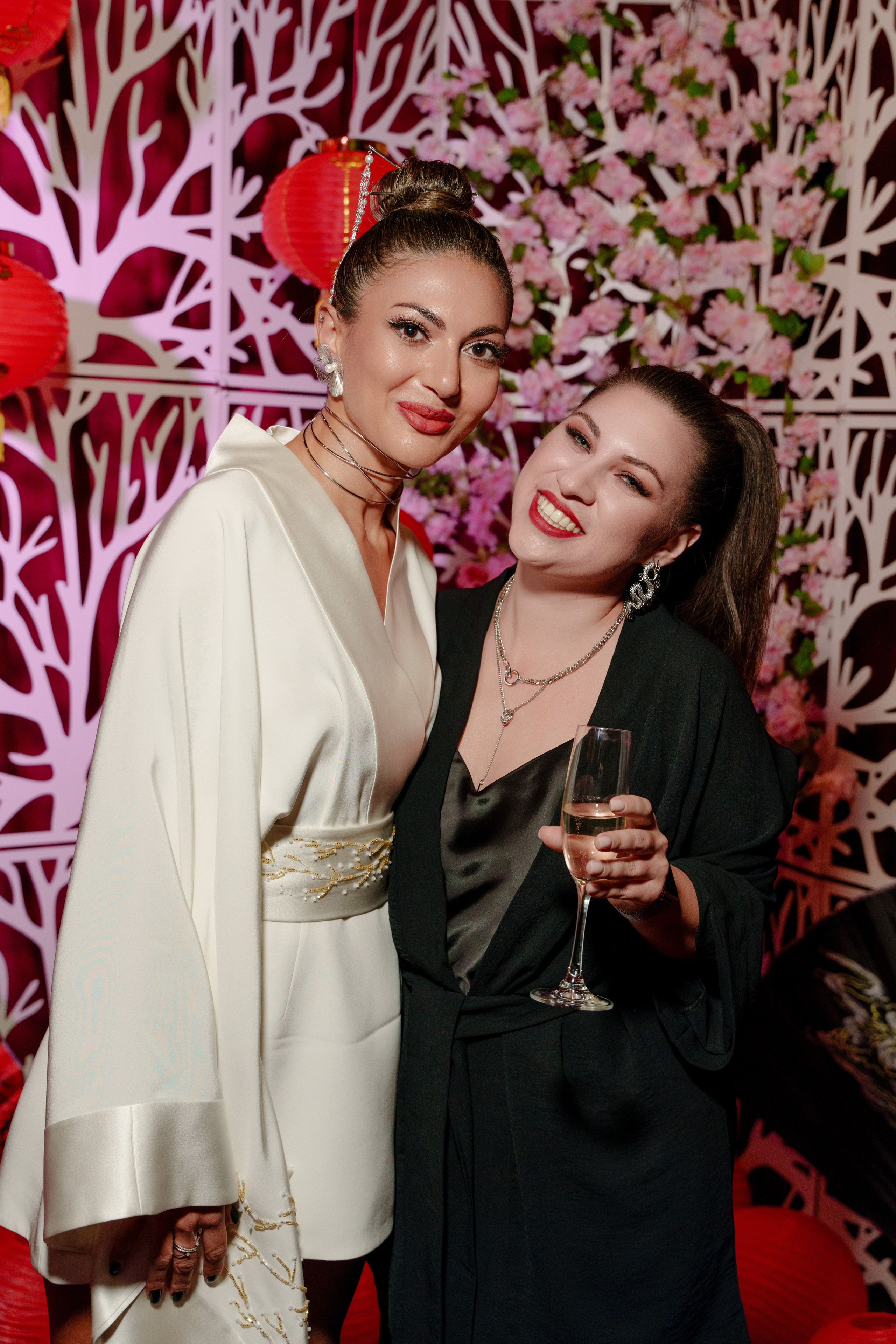 Репортажный фотограф на день рождения в ресторане KAI. Репортажный фотограф Москва Сергей Дружинин