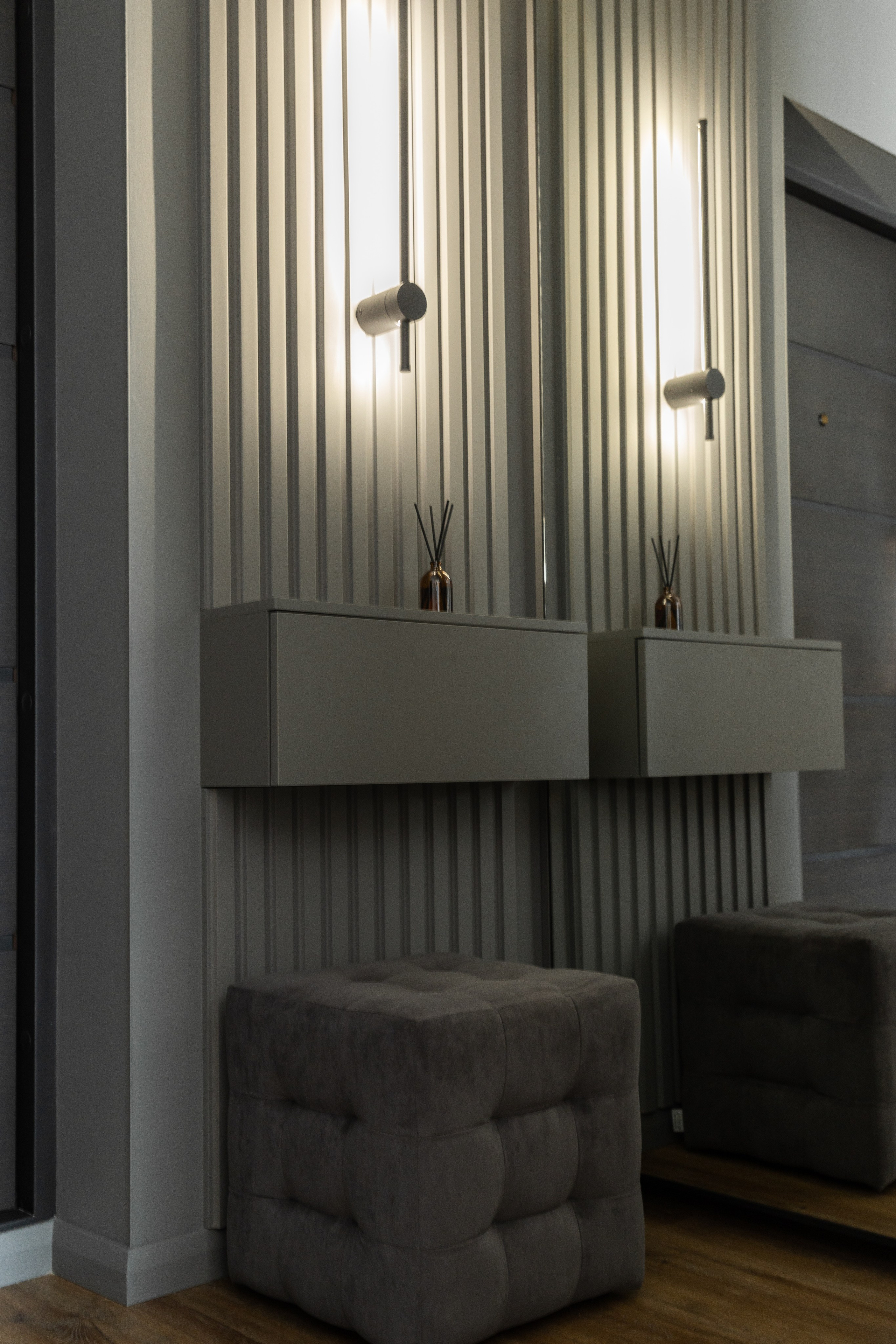 Мебель в прихожую на заказ в Томске | ЖК Левобережный Life Кандинского. ГУДРУМ — Мебель на заказ в Томске | Кухни | Шкафы | Стулья и Столы