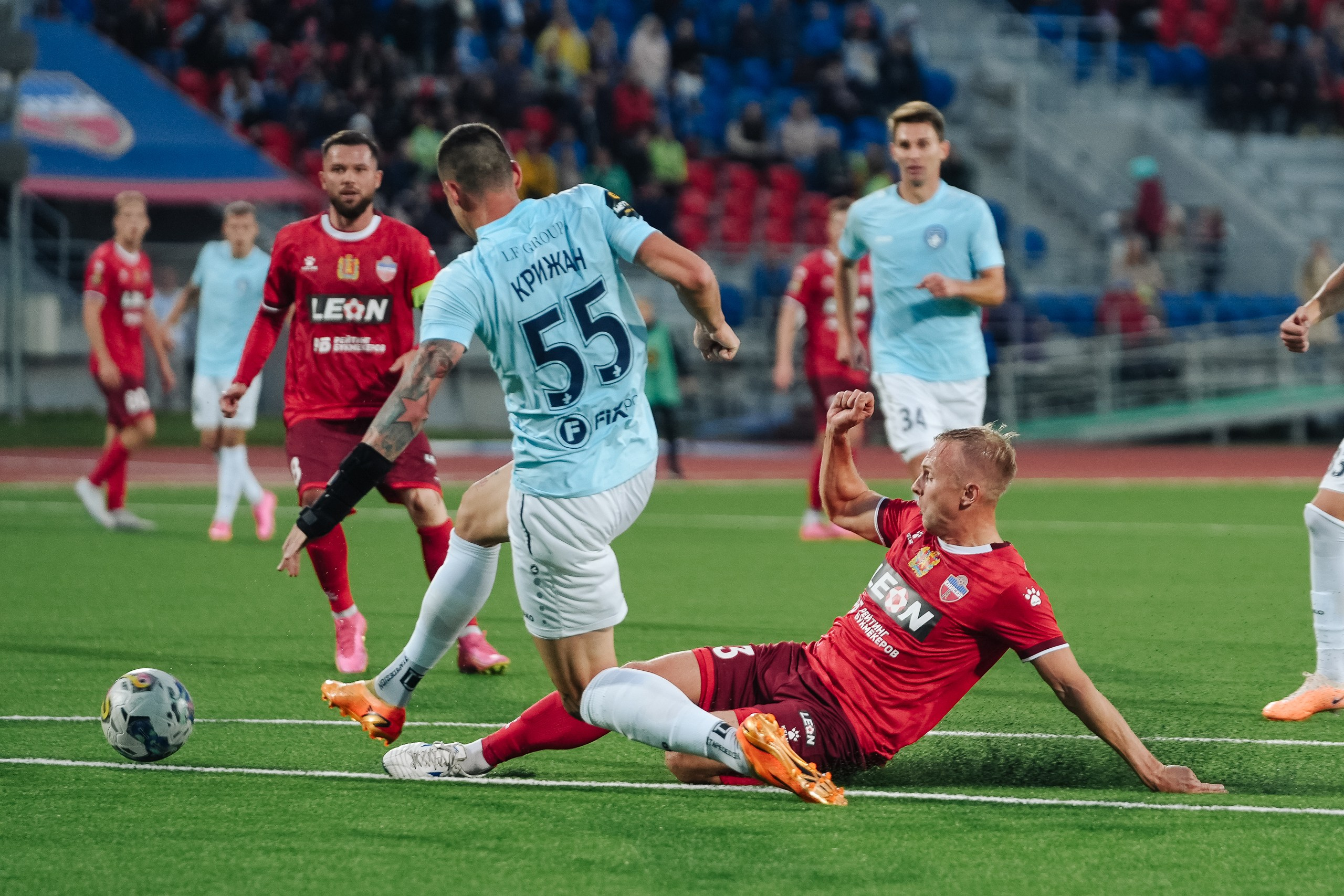 Футбол. Репортажный фотограф Красноярск Алекс Чампакхам