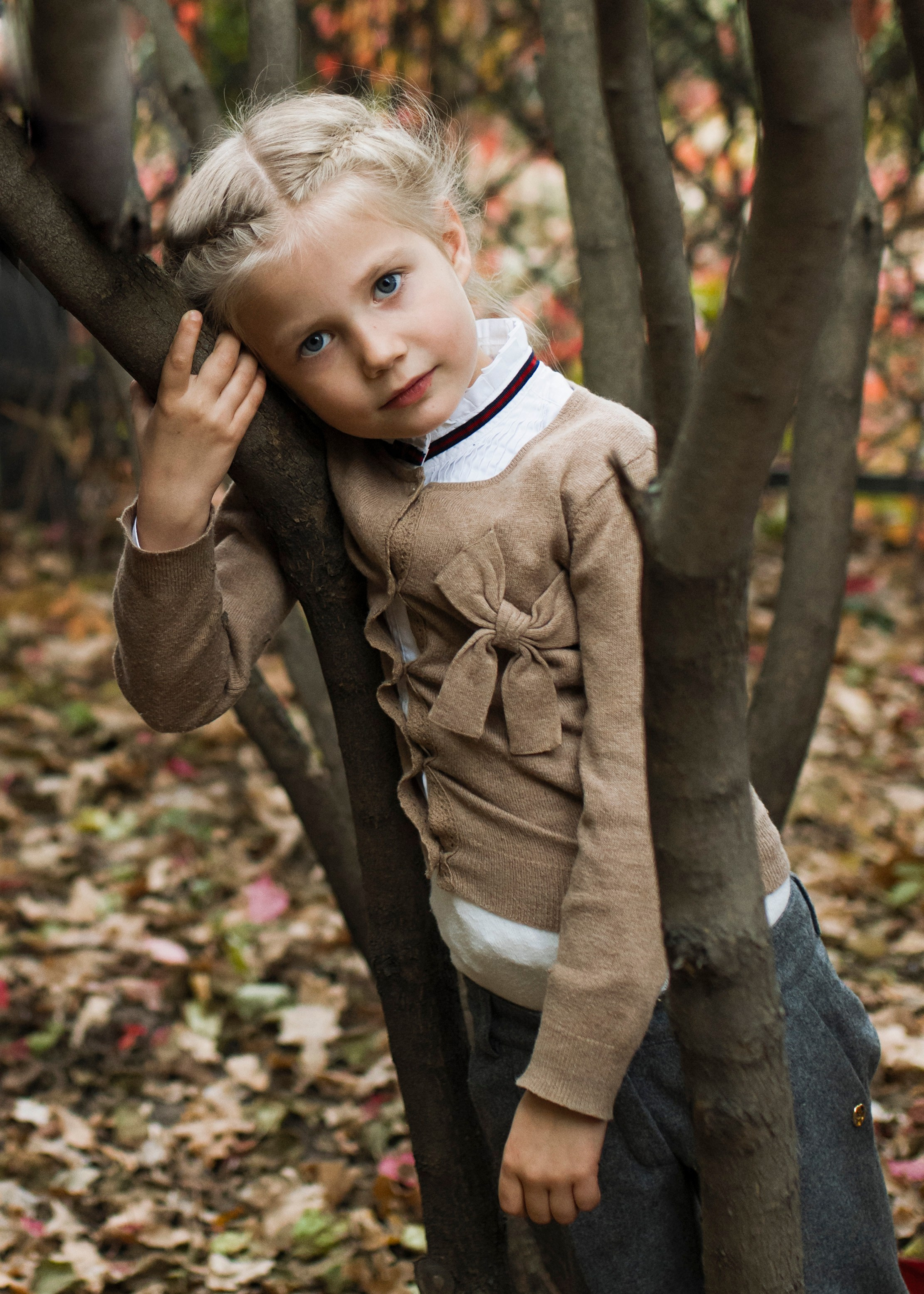 Sisters. Главная