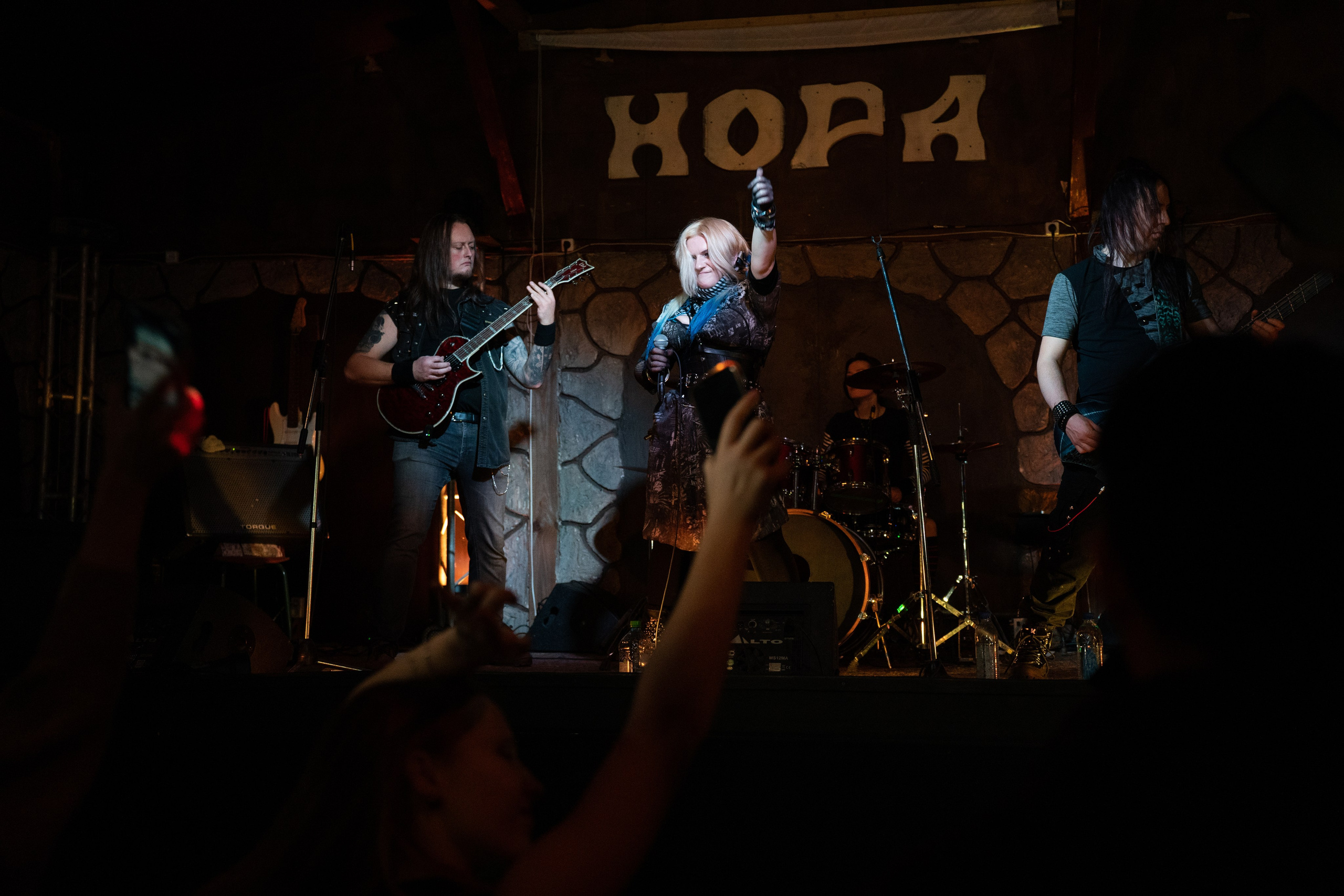 Ночь На Земле|Нора, Псков. Концертный и репортажный фотограф в Санкт-Петербурге Слава Пахомов