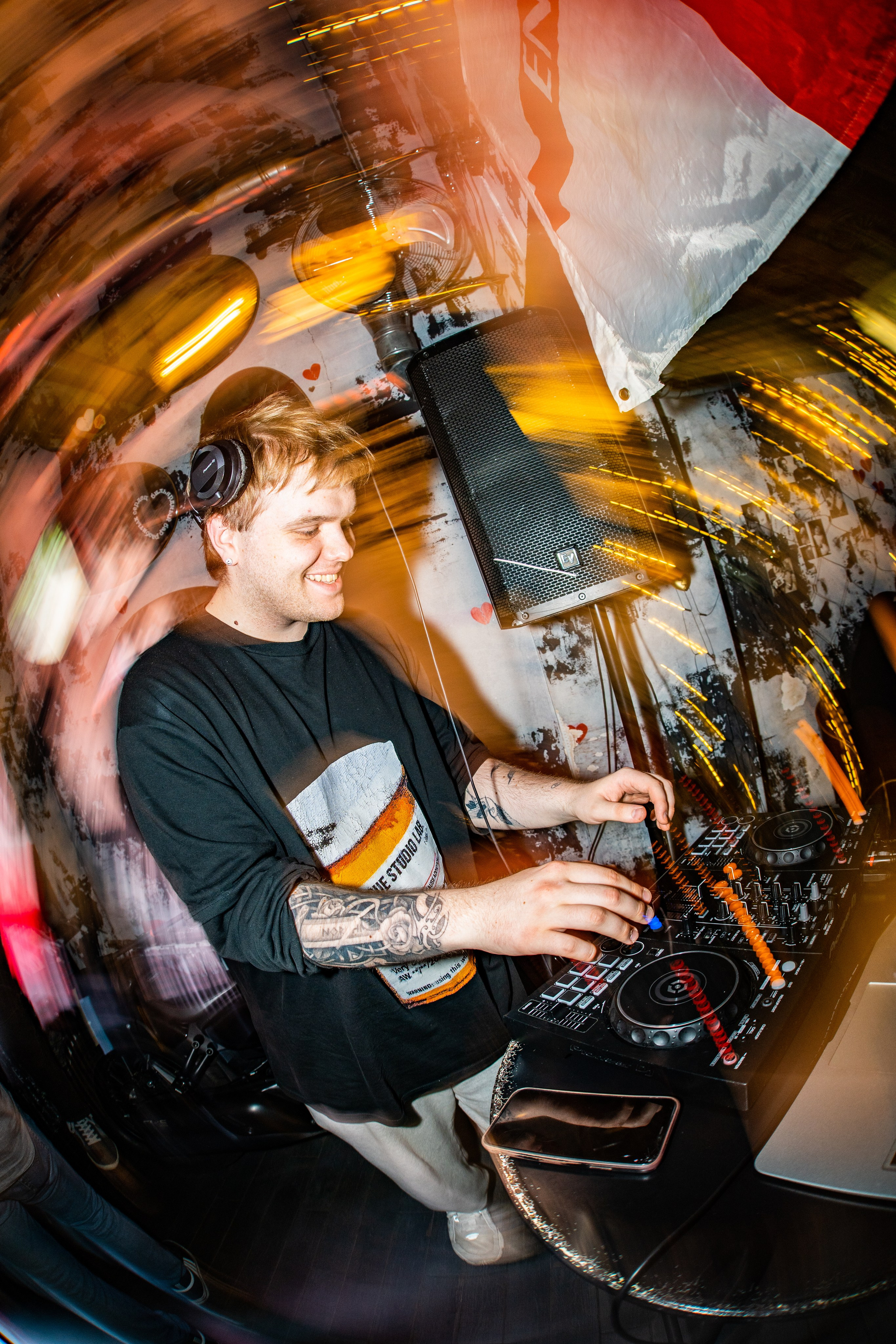 Панк-вечеринка в Баре разбитых сердец. Концертный и репортажный фотограф в Санкт-Петербурге Слава Пахомов