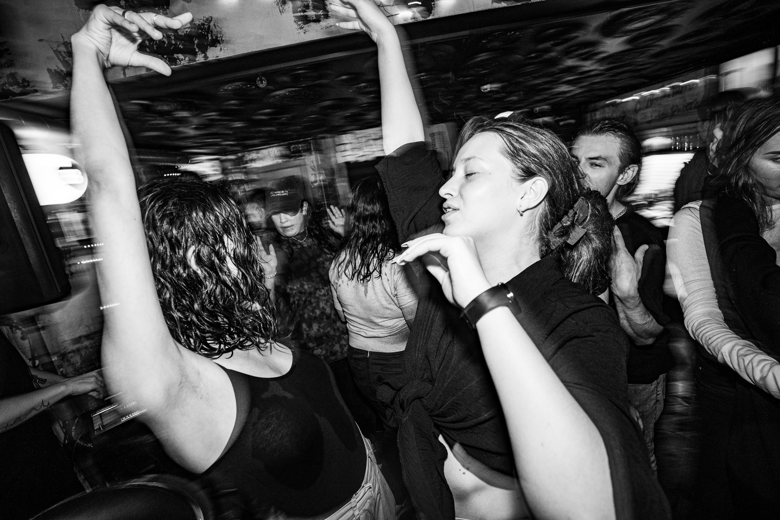 Бар разбитых сердец. Last summer party. Концертный и репортажный фотограф в Санкт-Петербурге Слава Пахомов