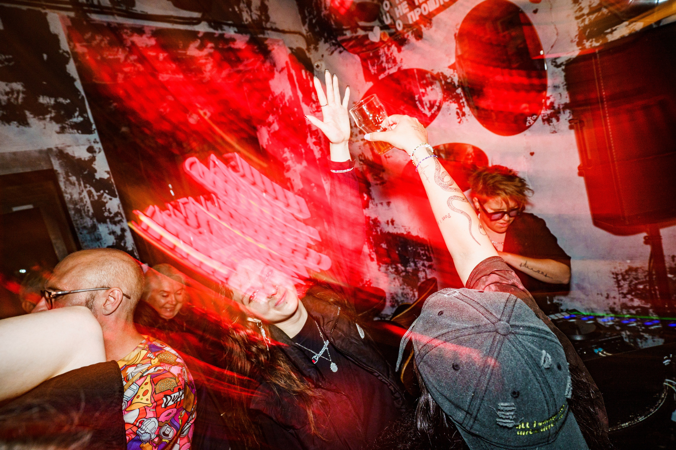 Бар разбитых сердец. Last summer party. Концертный и репортажный фотограф в Санкт-Петербурге Слава Пахомов