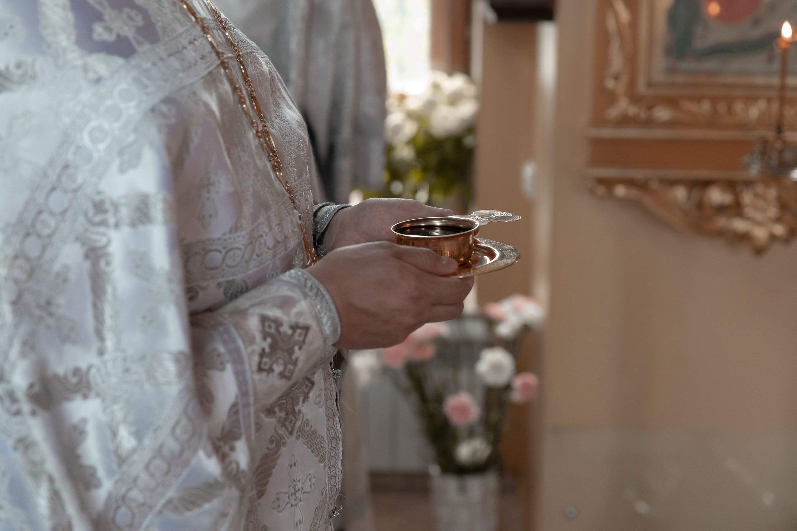 Венчание в Храме Николая Чудотворца. Свадебный фотограф в Москве Екатерина Гусева