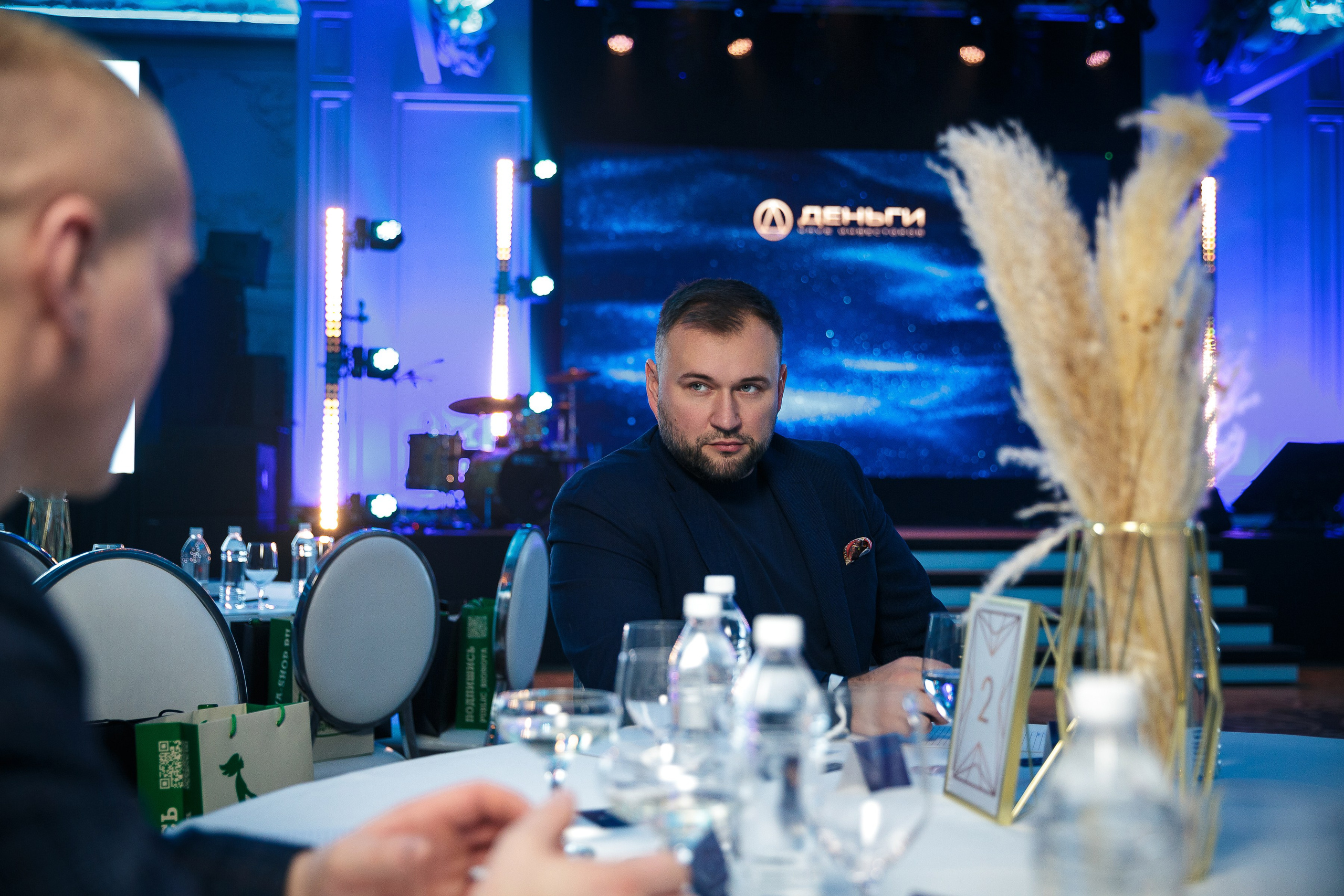 День рождения клуба «Деньги» 6 лет 2025. Репортажный Фотограф Александр Назаров. Москва и М.О