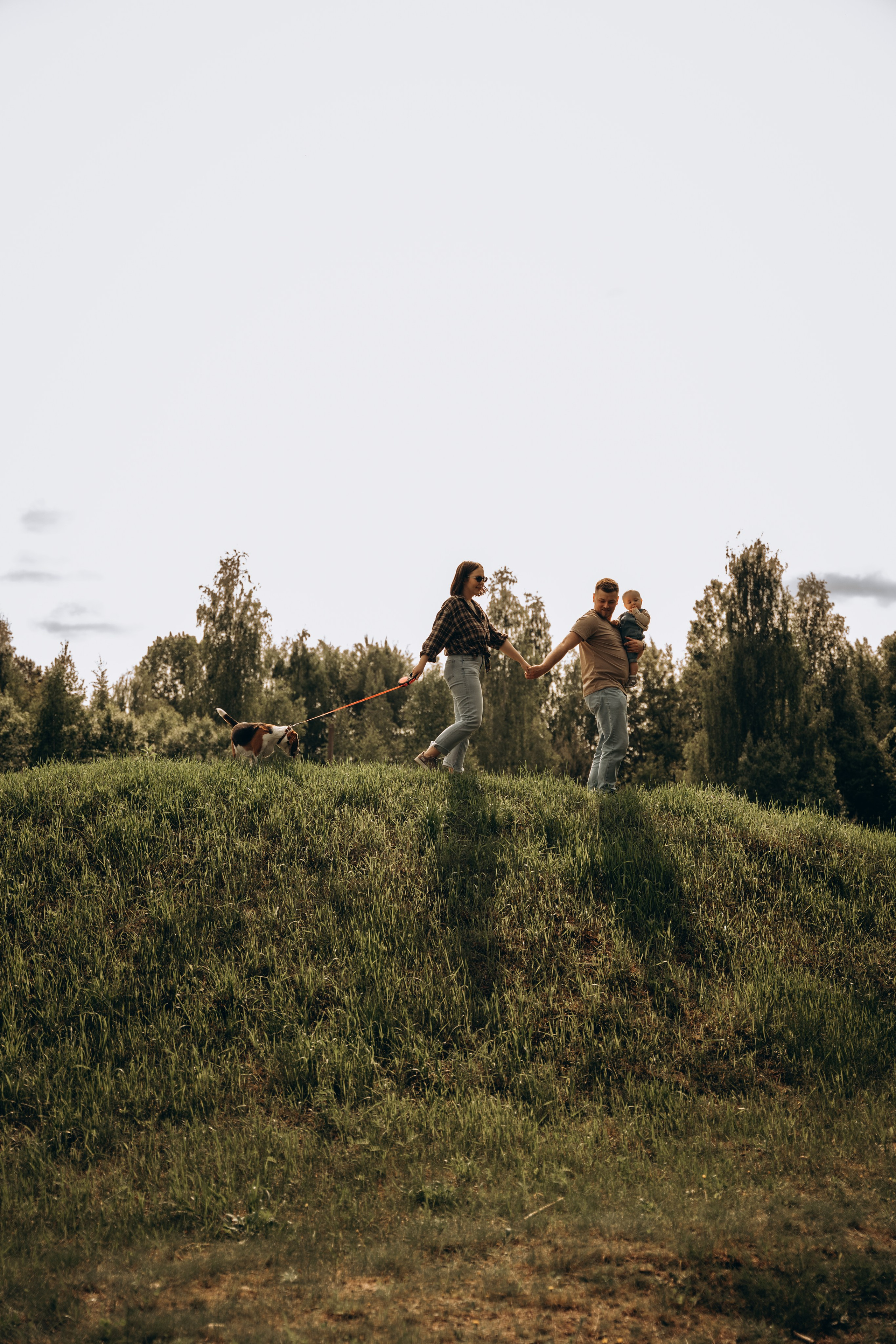 Настя, Женя, Мирон и Изи. Фотограф Мария Миллс | Минск