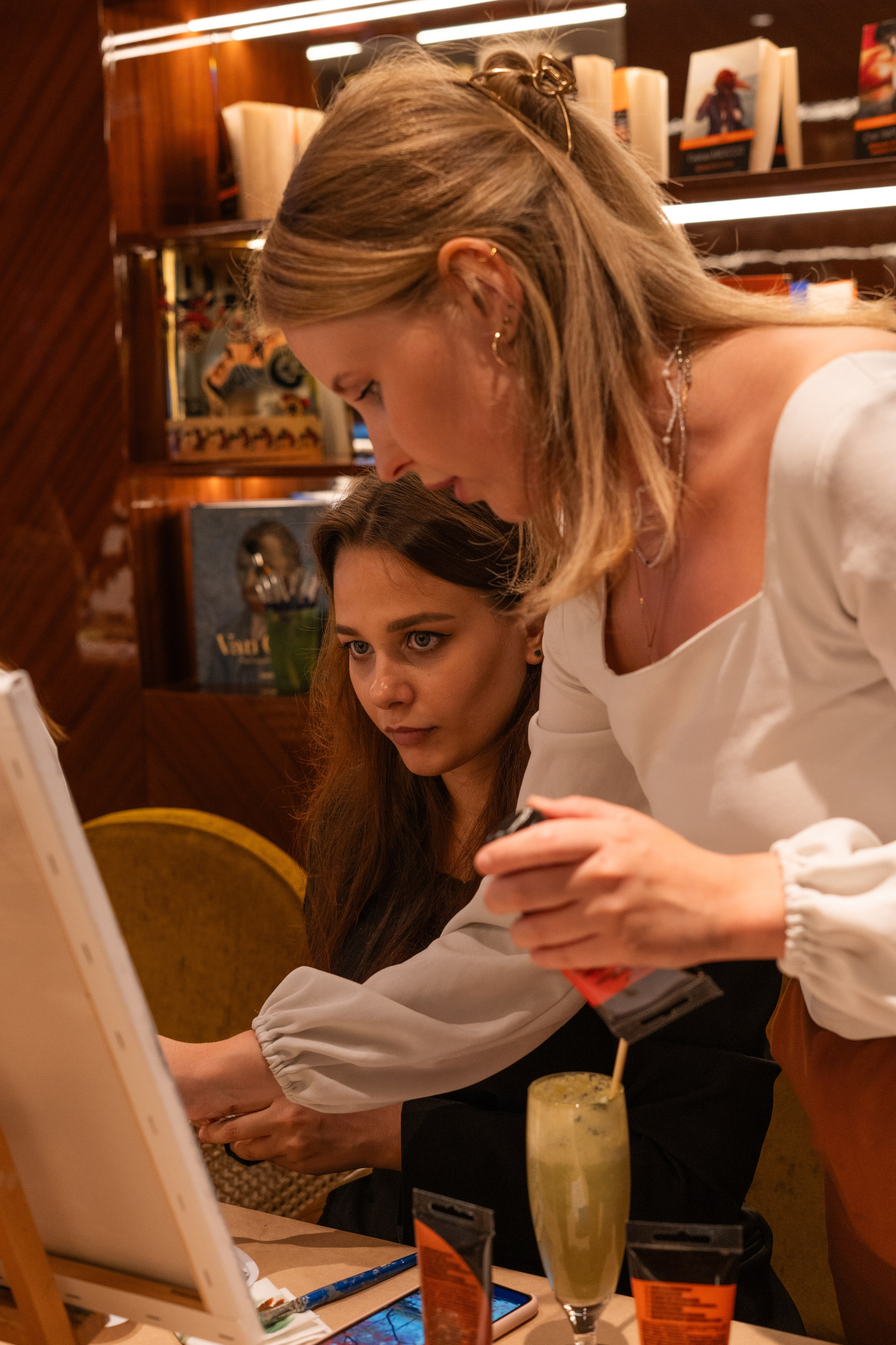 Корпоратив Teach Me Art 3. Портретный фотограф в Москве и Санкт-Петербурге Арина Чех