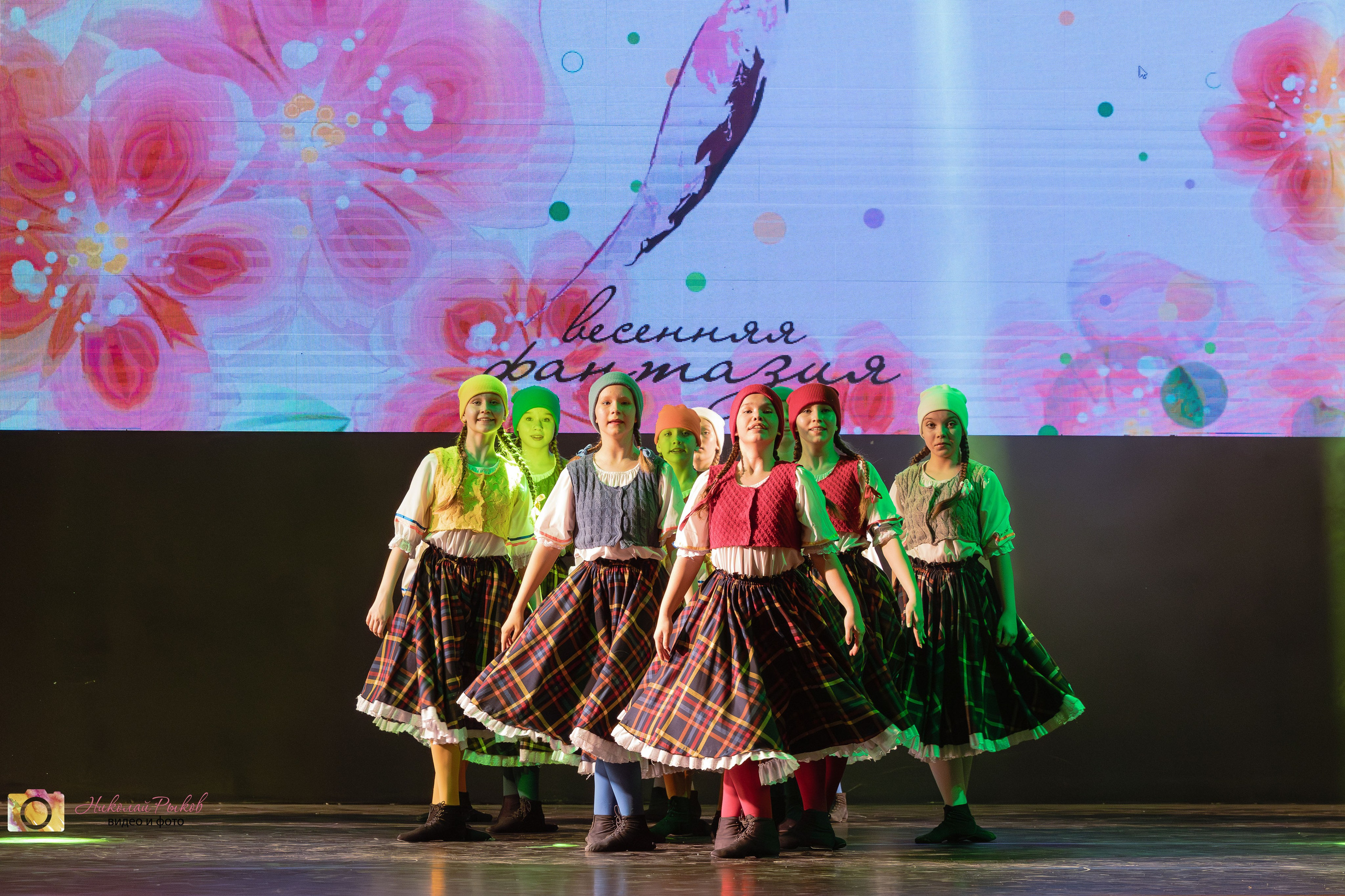 Видео и фото детских фестивалей. Свадебный, семейный видеограф и фотограф в Екатеринбурге Николай Рыков