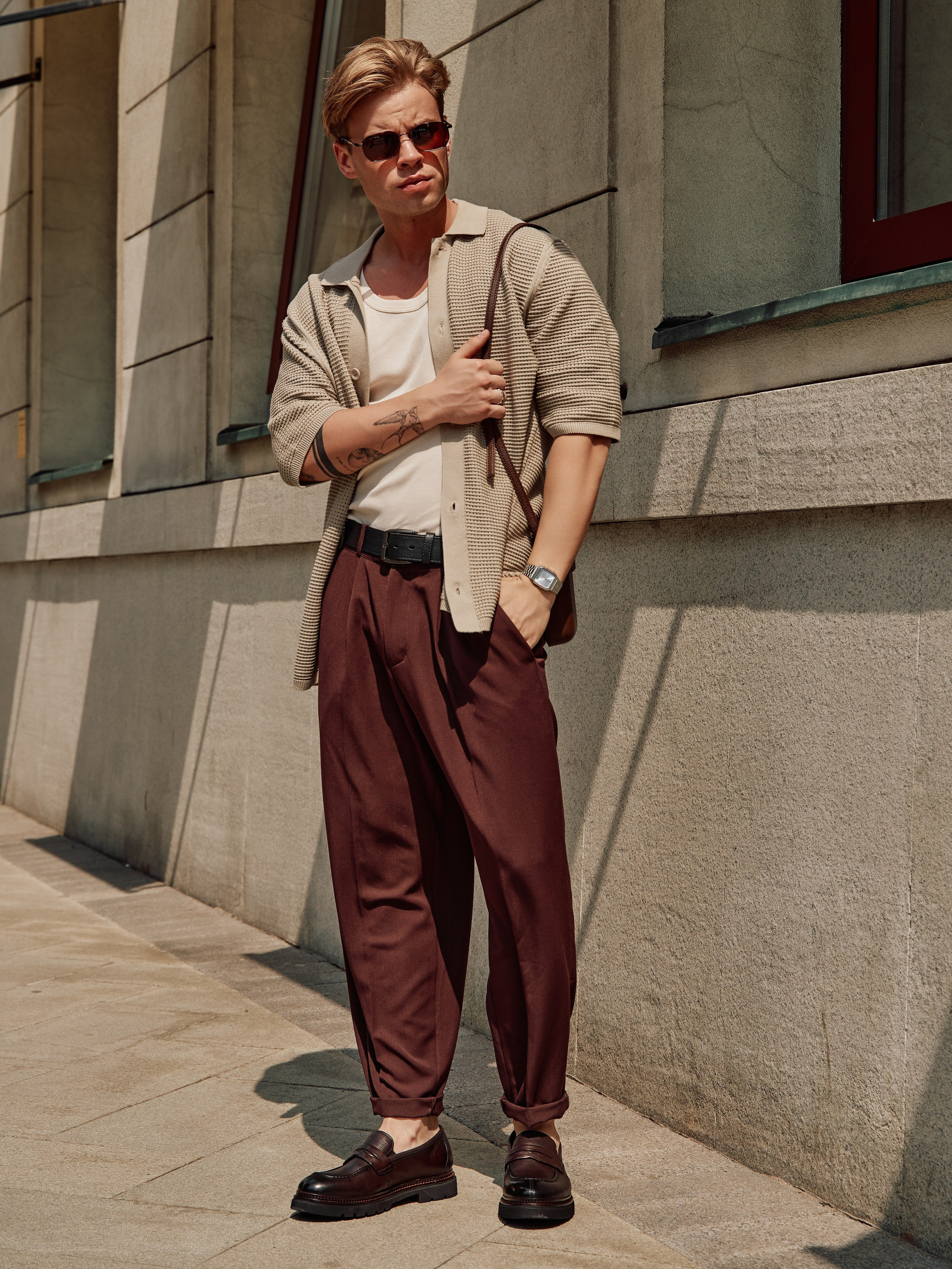 Обувь мужская. Фотограф для маркетплейсов в Москве