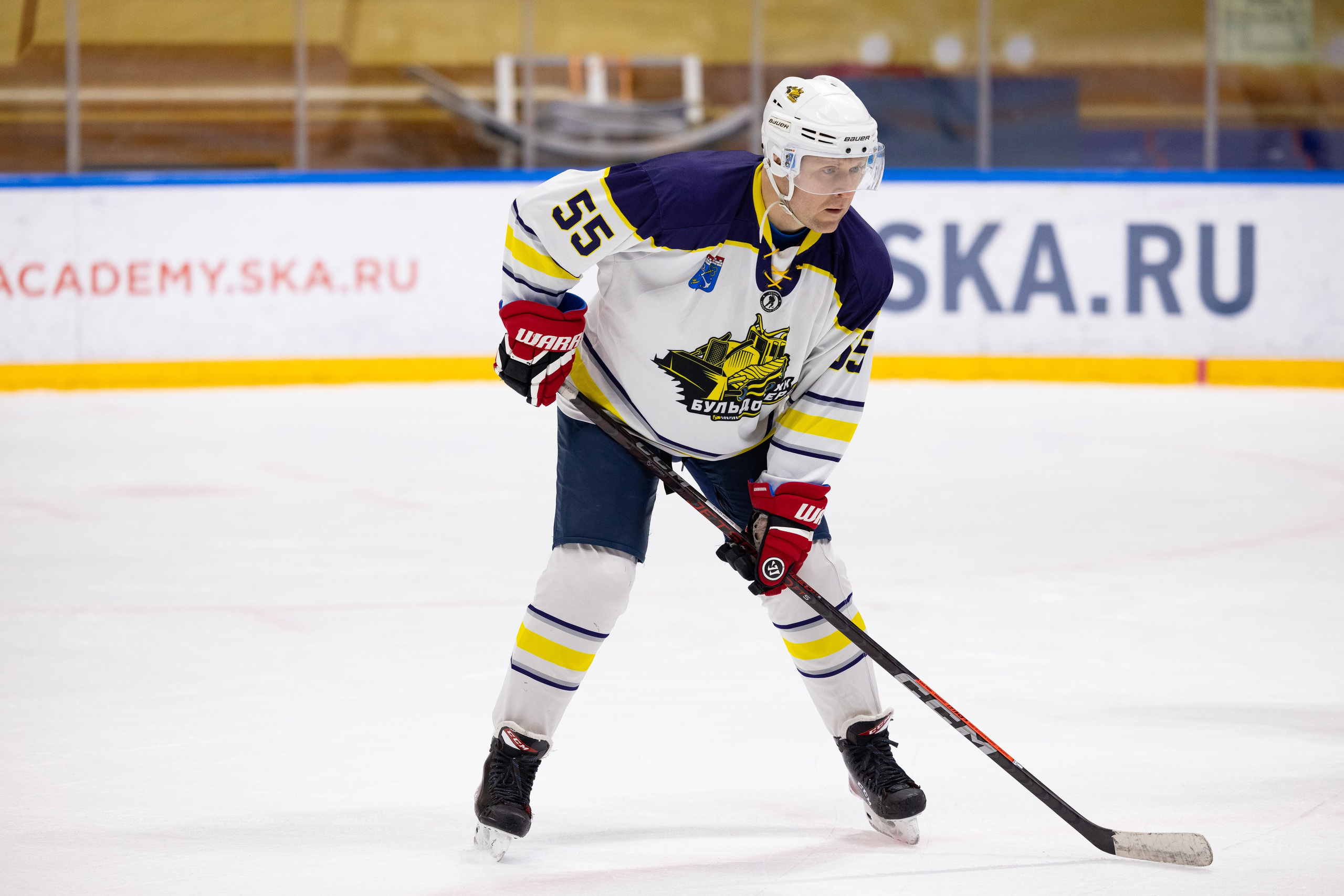 Бульдозер vs. LR-строй. Фотограф Александр Заломаев