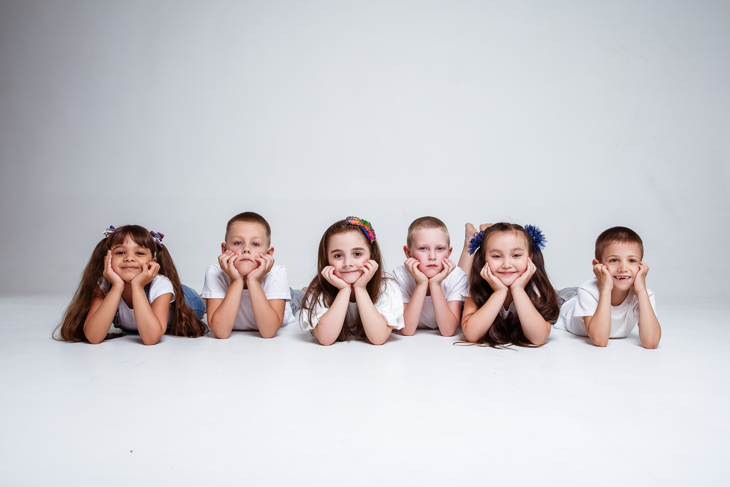 Детские сады. Выпускные школьные фото­альбомы для школ и детских садов в Волгограде и Волжском