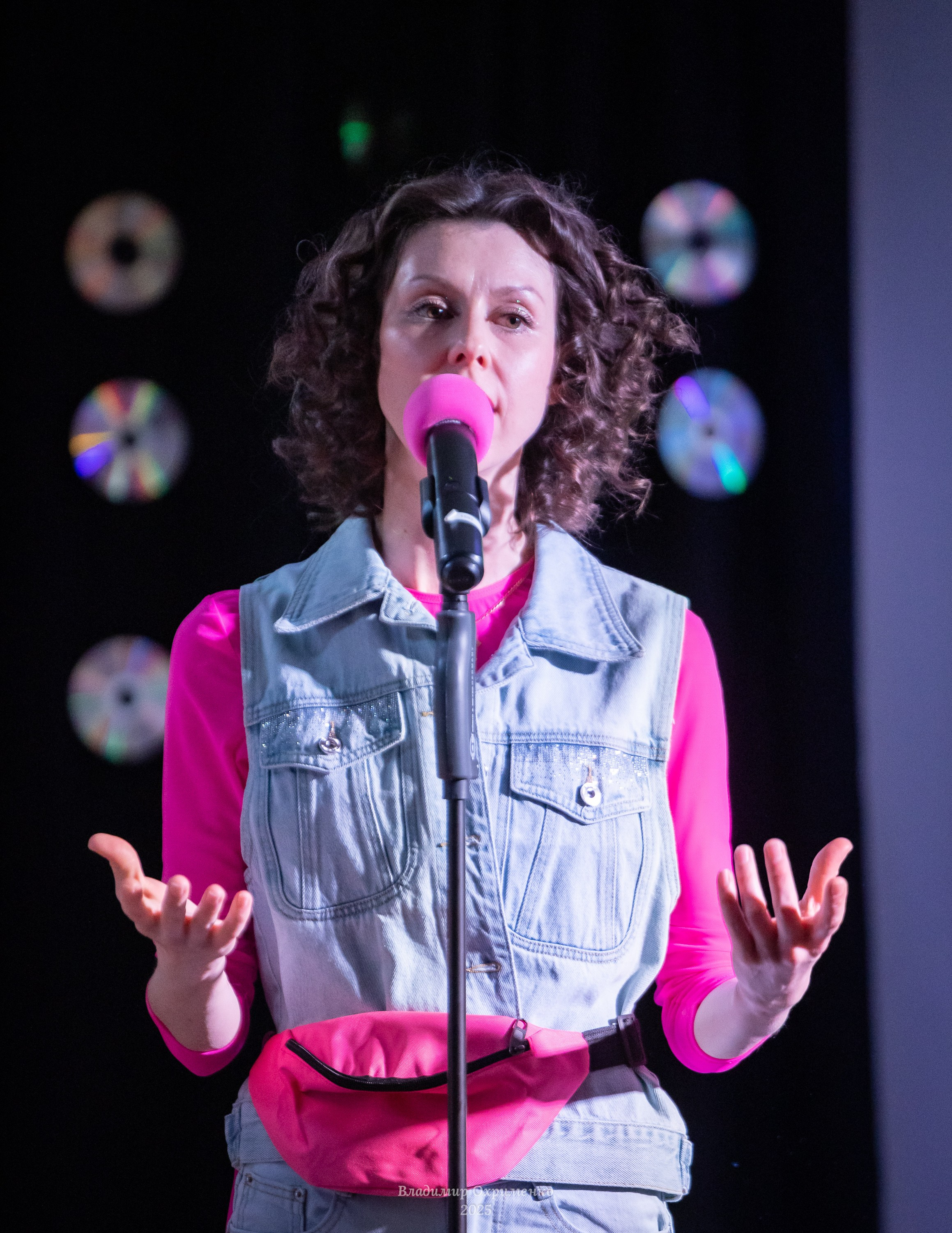 Концерт вокального коллектива Bella Mamma «Мы из 90-х». Фотограф Владимир Охрименко