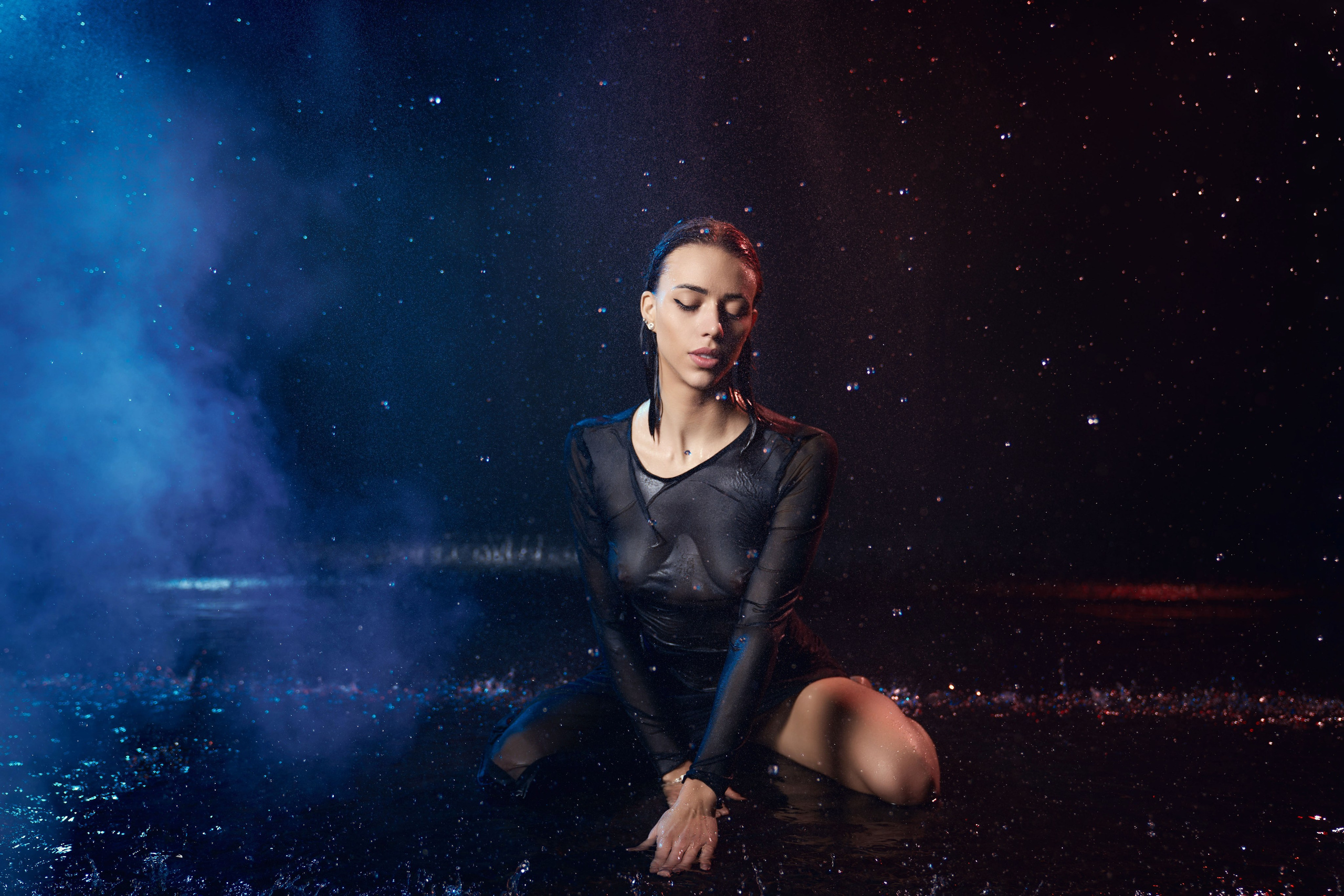 Ню фотограф  — обнаженная философия. Закажи ню фотосессию в Москве