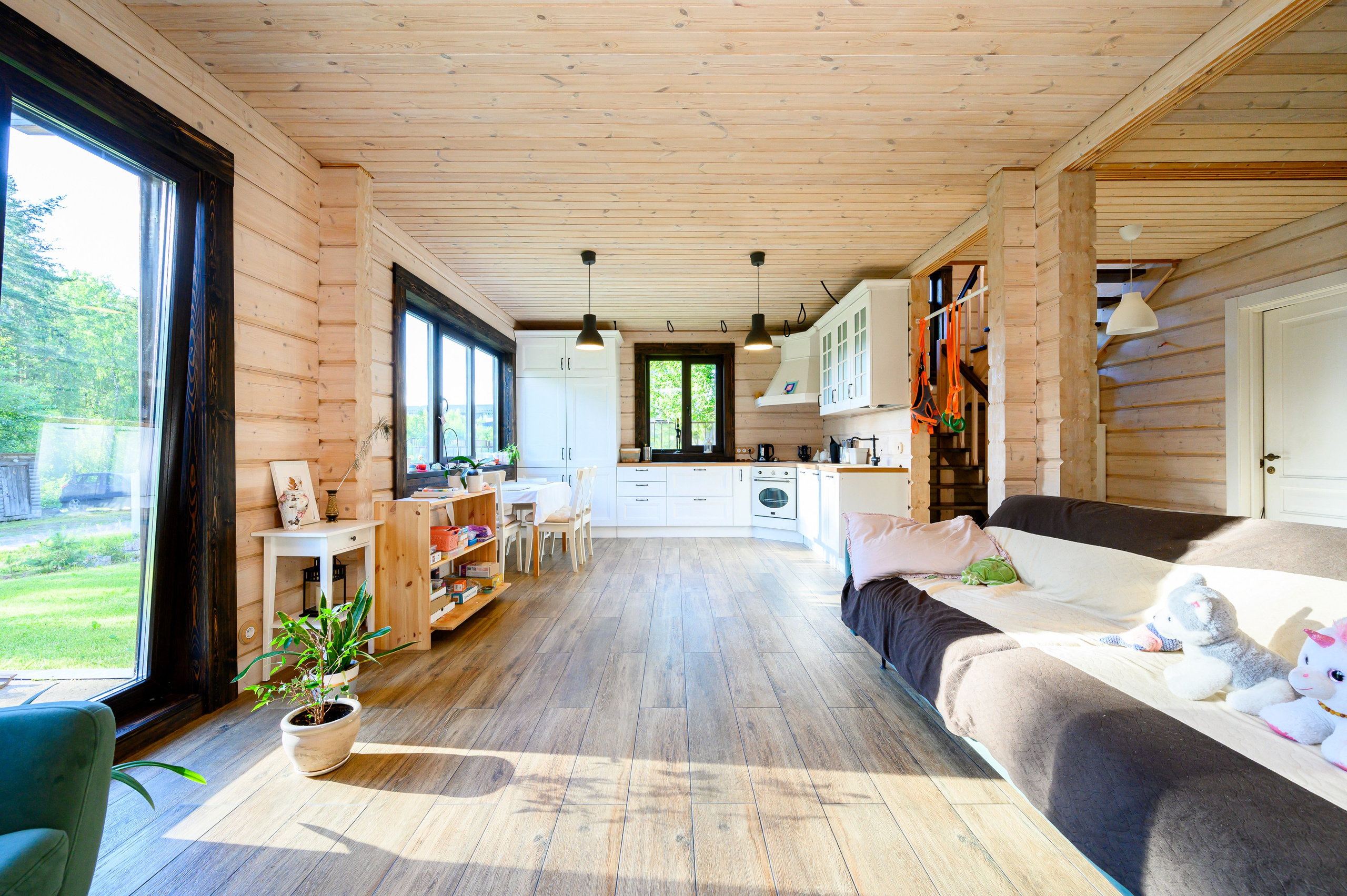 Дом на продажу в Ленинградской области. Интерьерный фотограф. Фото- видеосъемка недвижимости Санкт-Петербург