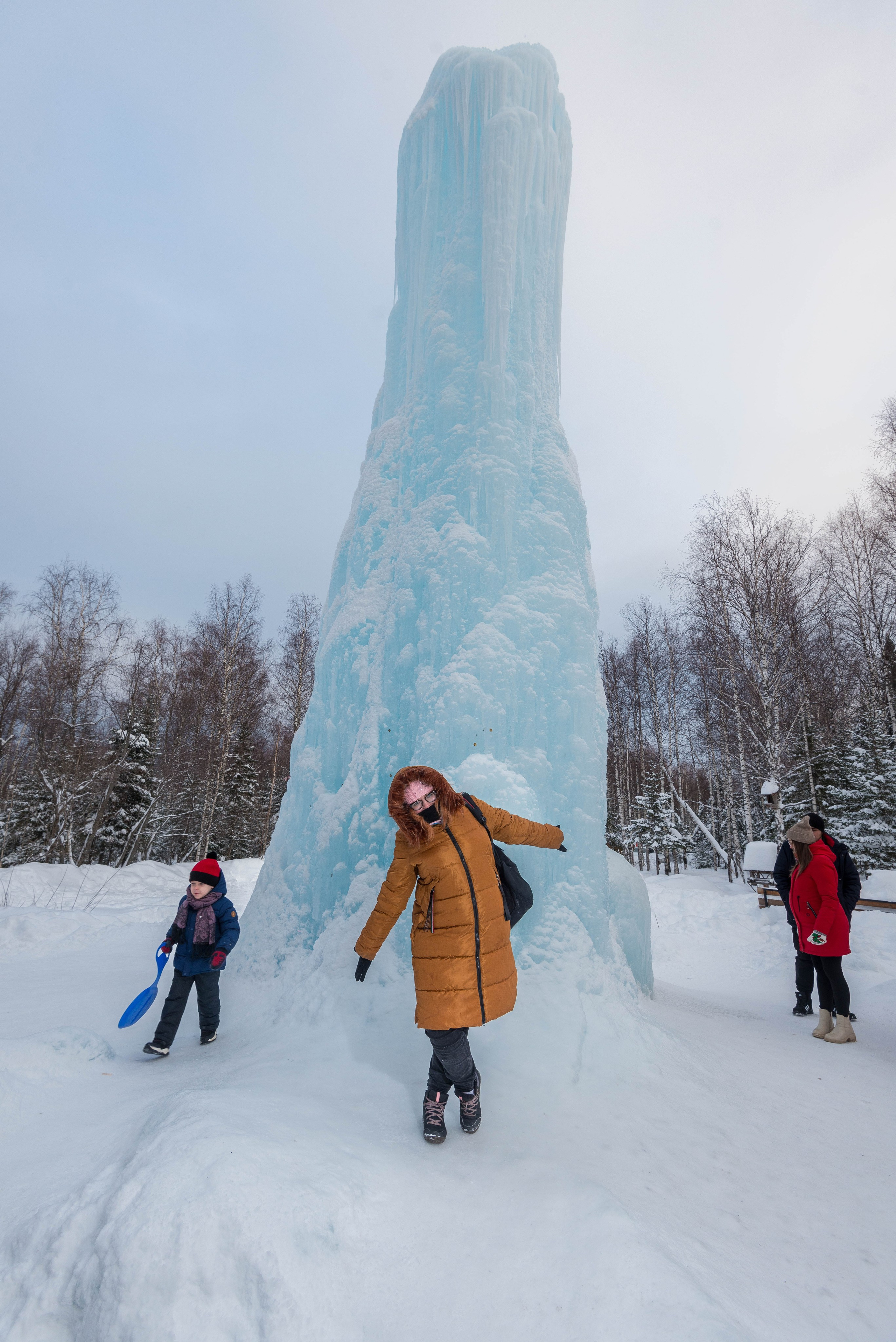 Таганай Семибратка, Парк Бажова, ледяной фонтан 06.01.2024. Свадебный фотограф на Урале Виктор Соколов