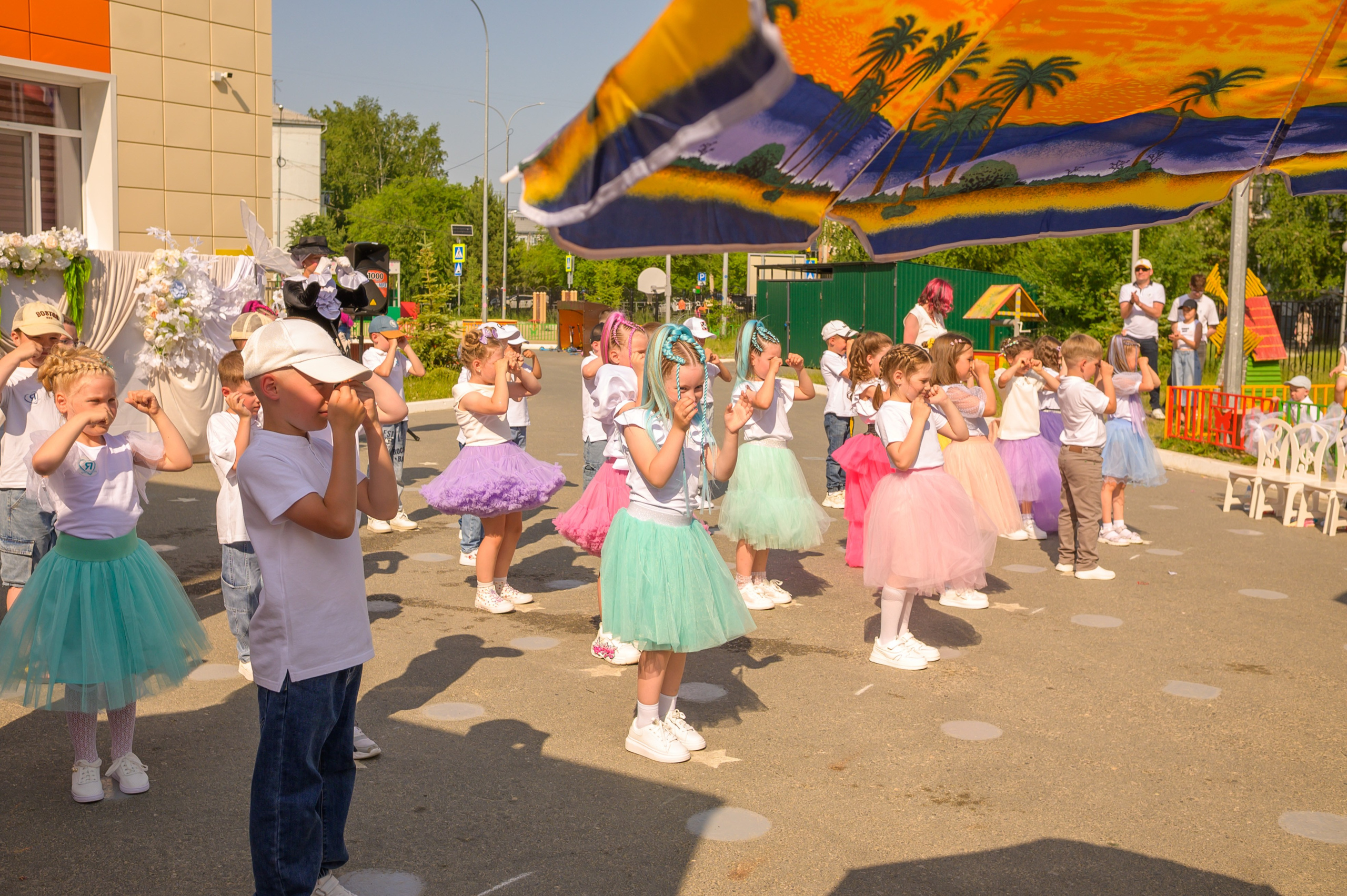 Репортаж выпускного группа «Фантазёры» 3 садик. Фотограф новорожденных, семейный детский в Тюмени Татьяна Морозова