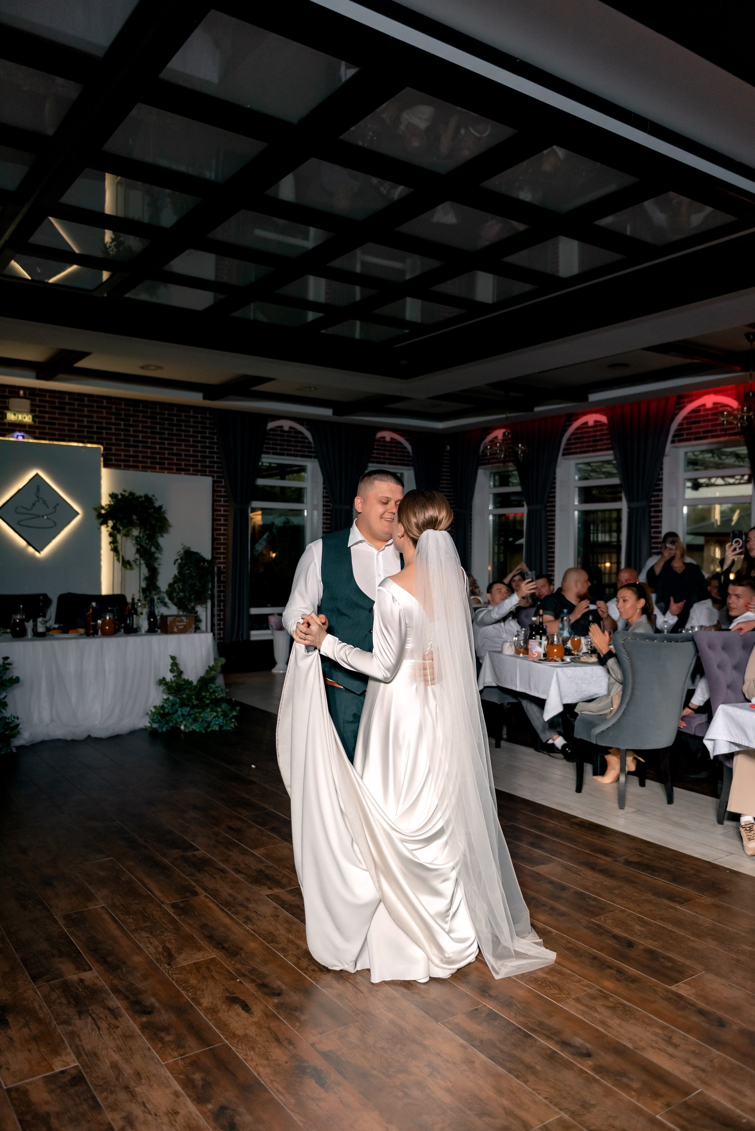 Александра и Сергей. Свадебный и семейный фотограф в Алексеевке Марина Купреева