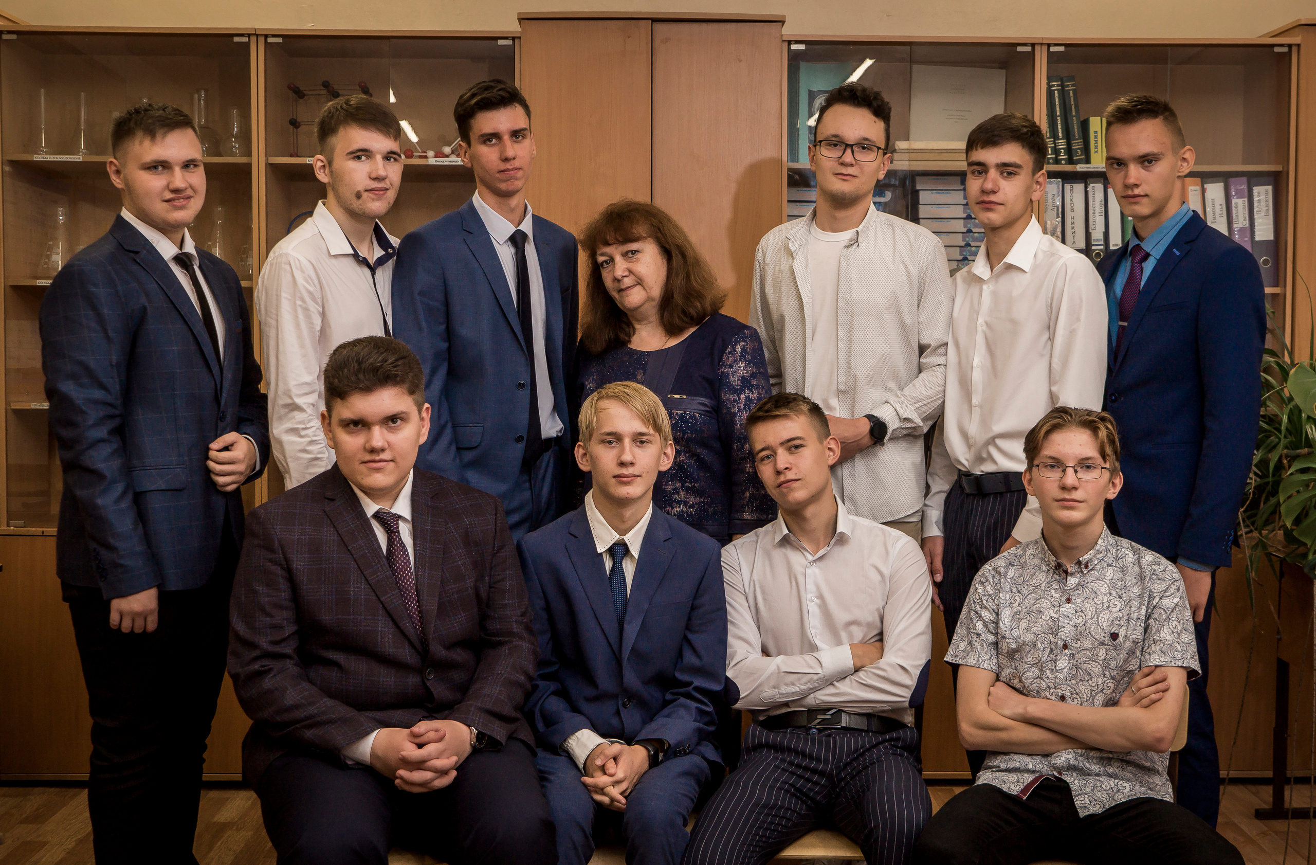 Школа № 39 11"А». Фотосъемка в детском саду и школе. Фотоальбомы и фотокниги ВЫПУСКНИК