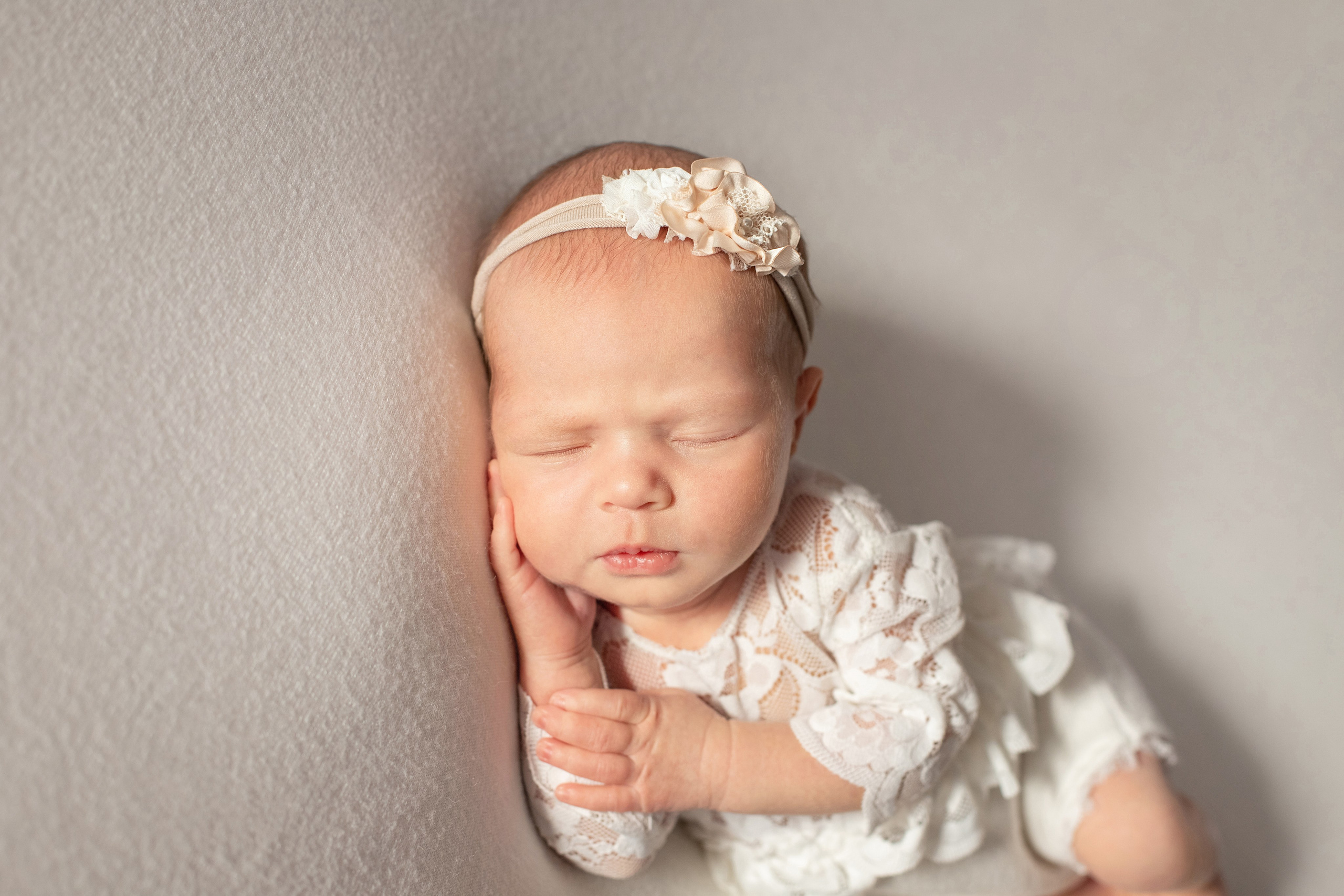 Елена (Ангелина). Фотограф новорожденных в Екатеринбурге Татьяна Продан