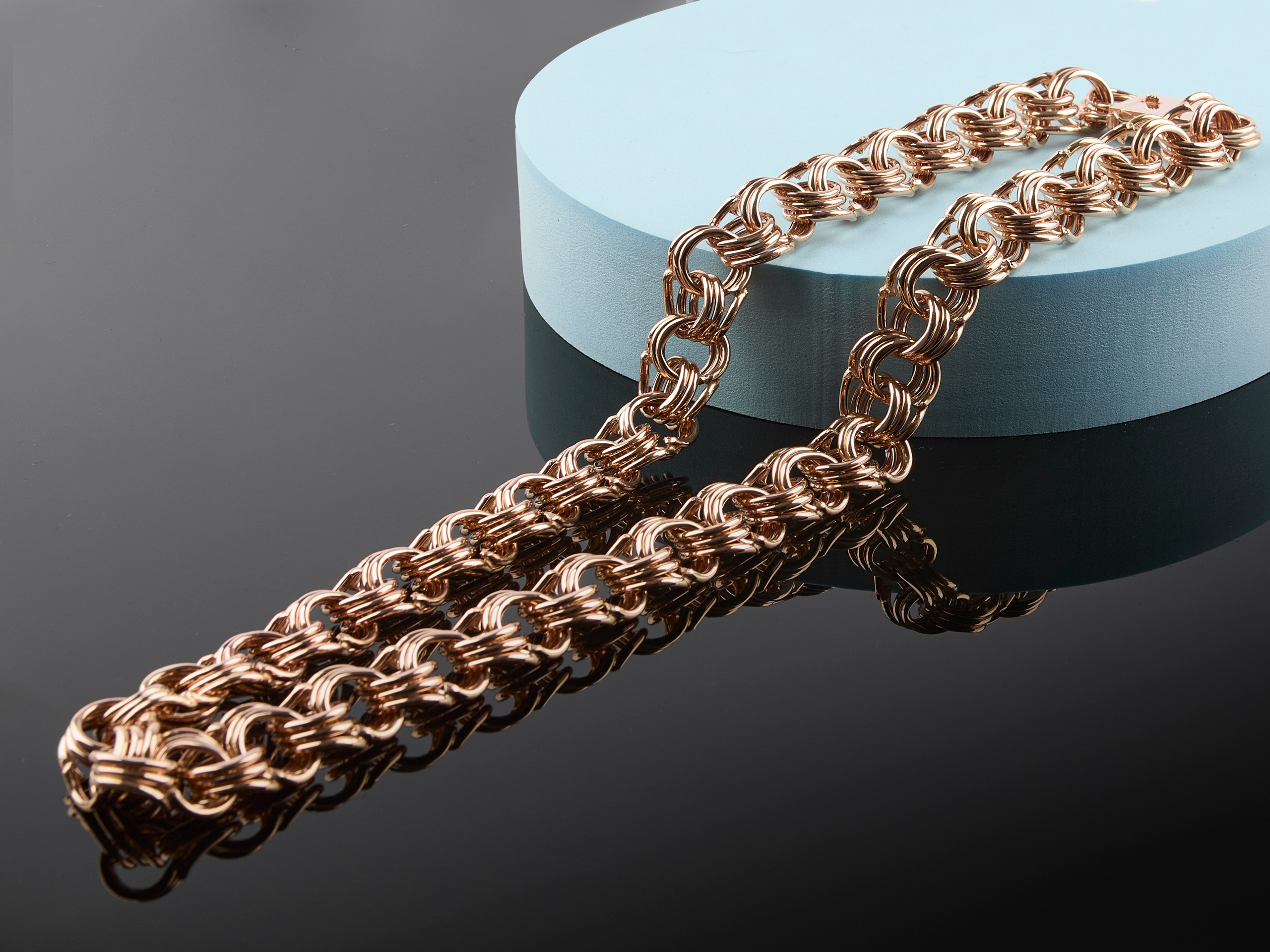 Золото — магазин Sultansha. Предметный и семейный фотограф в Санкт-Петербурге Катерина Стеклова